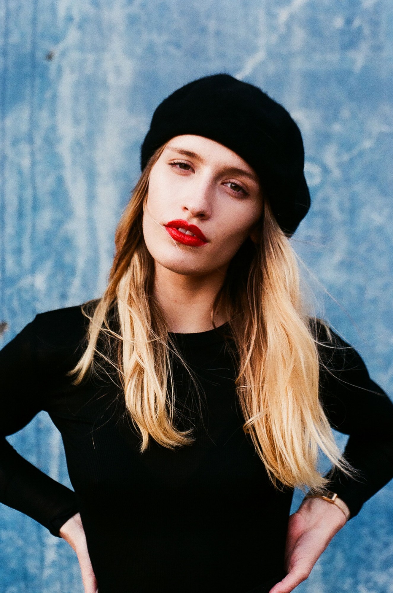 Newcastle youth photography: a woman with a beret and red lipstick