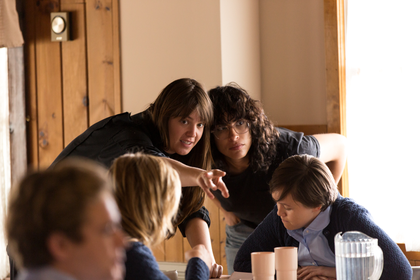 Desiree Akhavan on set with cinematographer Ashley Conner