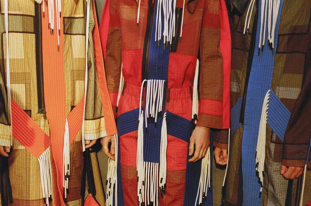 1528383274779-1515578632191-86330029