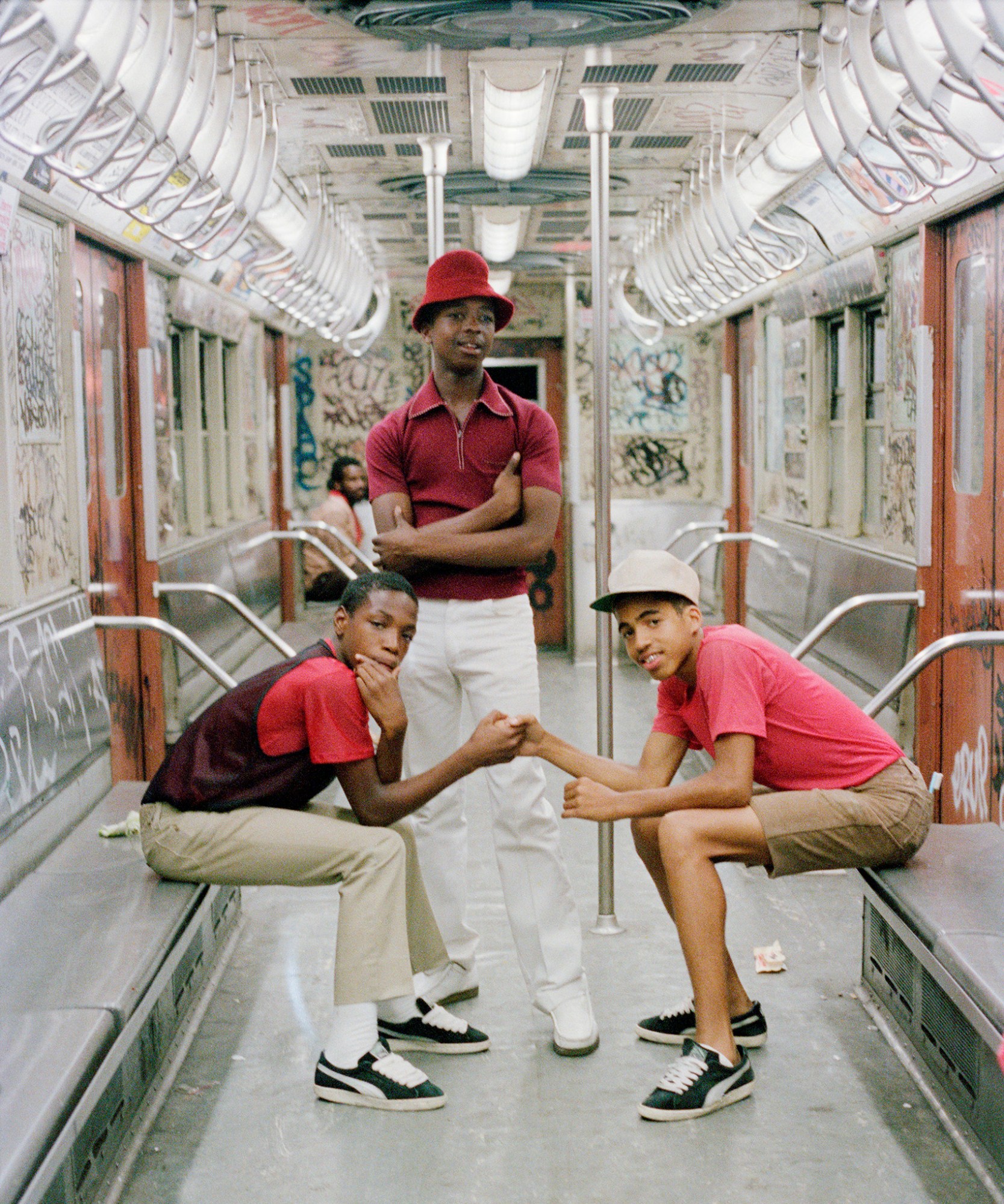 1544019774169-6_Jamel-Shabazz_The-Trio-NYC-1980_copyright-Jamel-Shabazz_courtesy-Galerie-Bene-Taschen