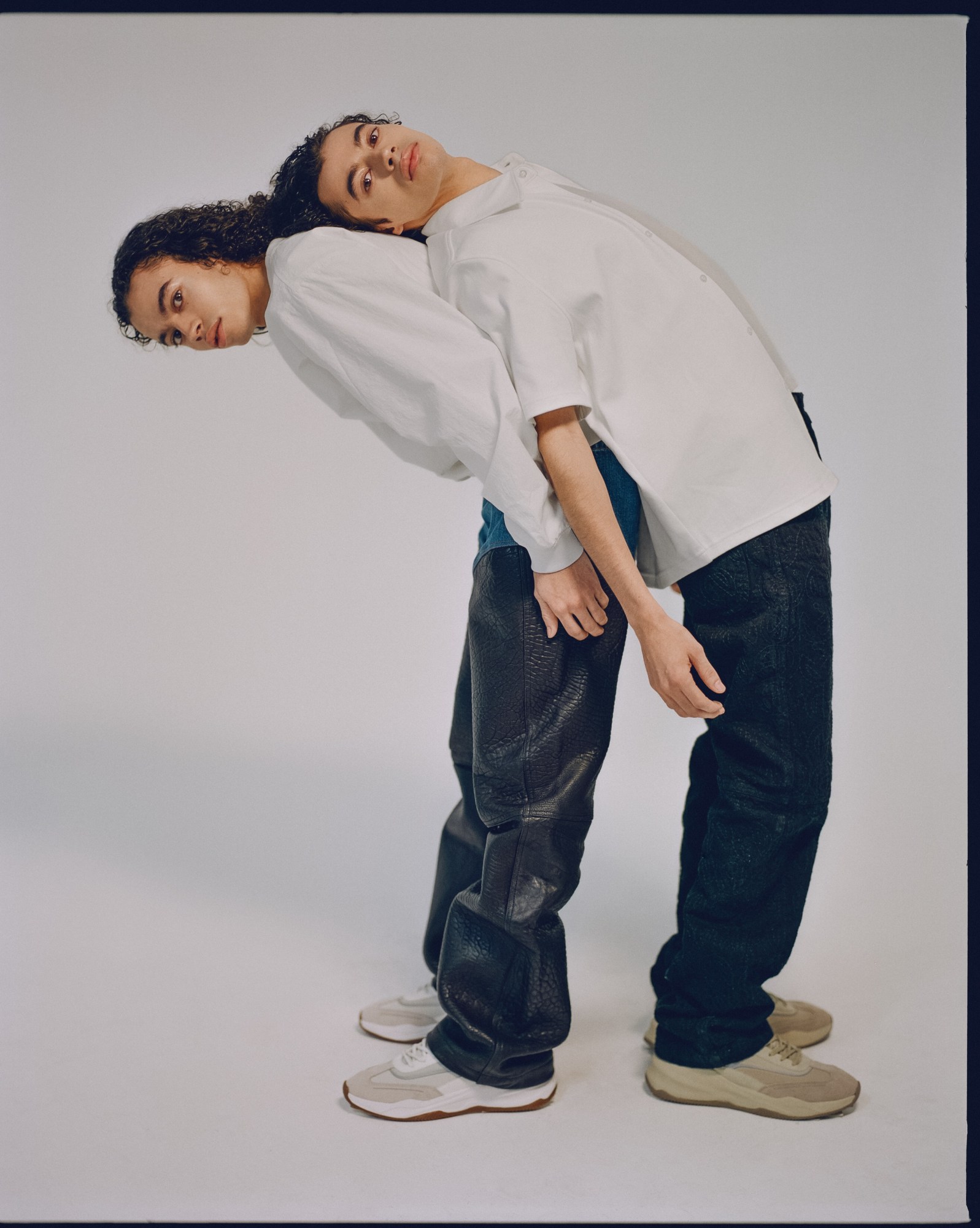 1545391659614-000099240005