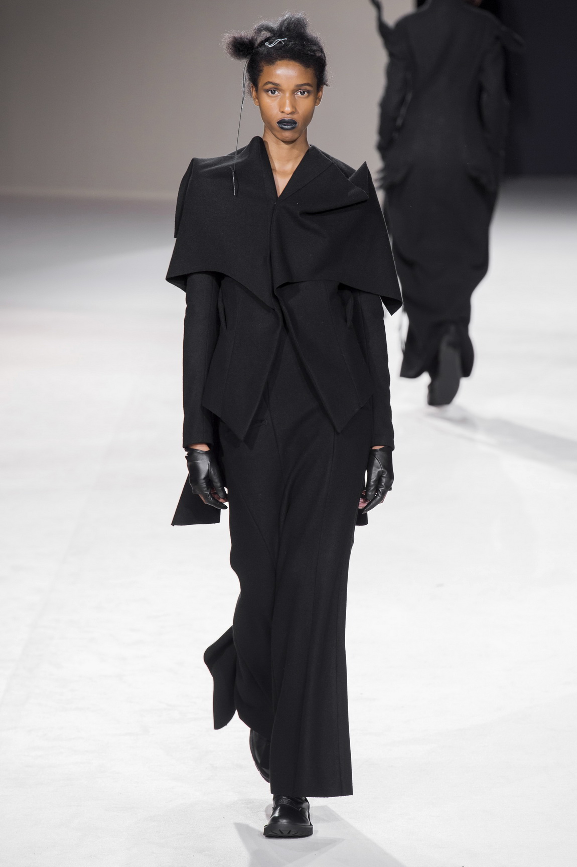 YOHJI YAMAMOTO