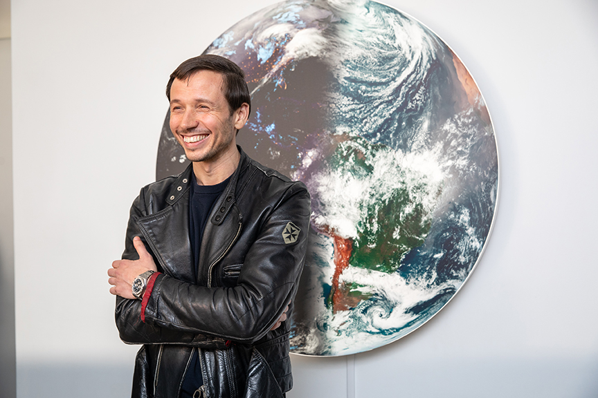 11 Blu Marble by Sebastian Errazuriz - Photo by Benjamin Lozovsky/BFA.com