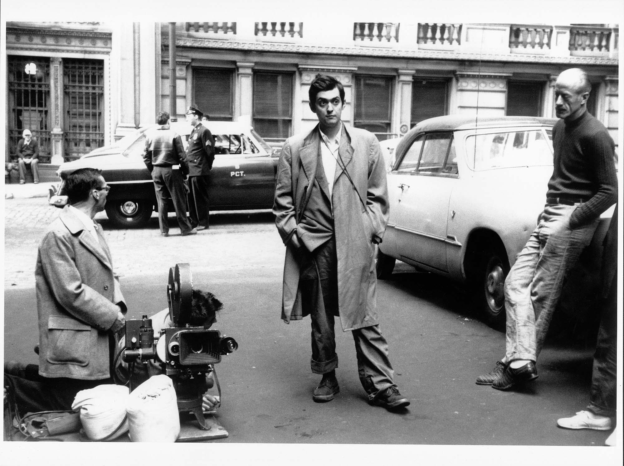 Stanley Kubrick during the filming of Killer’s Kiss (The Tiger of New York, USA 1955). © Metro-Goldwyn-Mayer