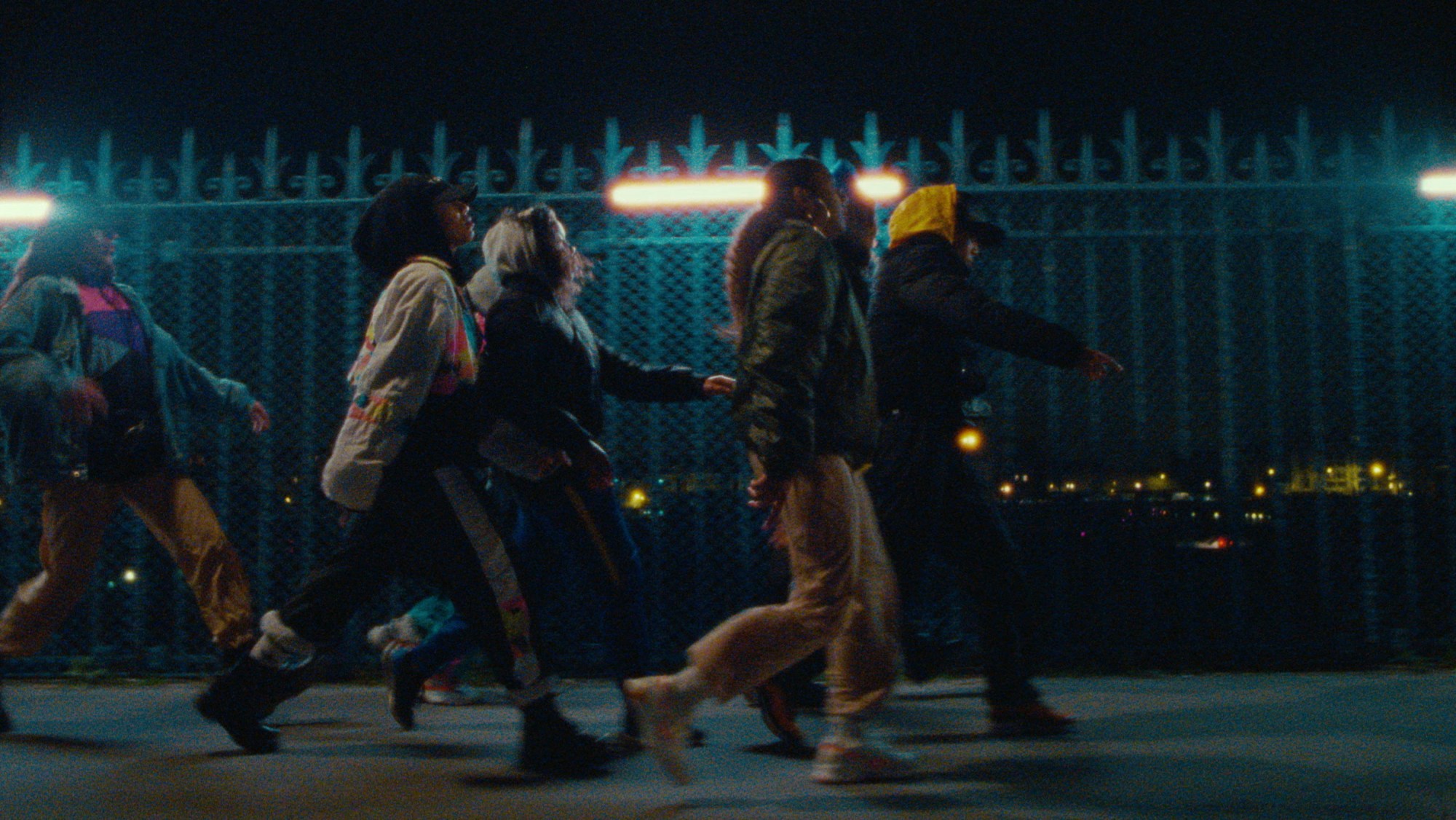 1557852858799-TSHEGUE_13