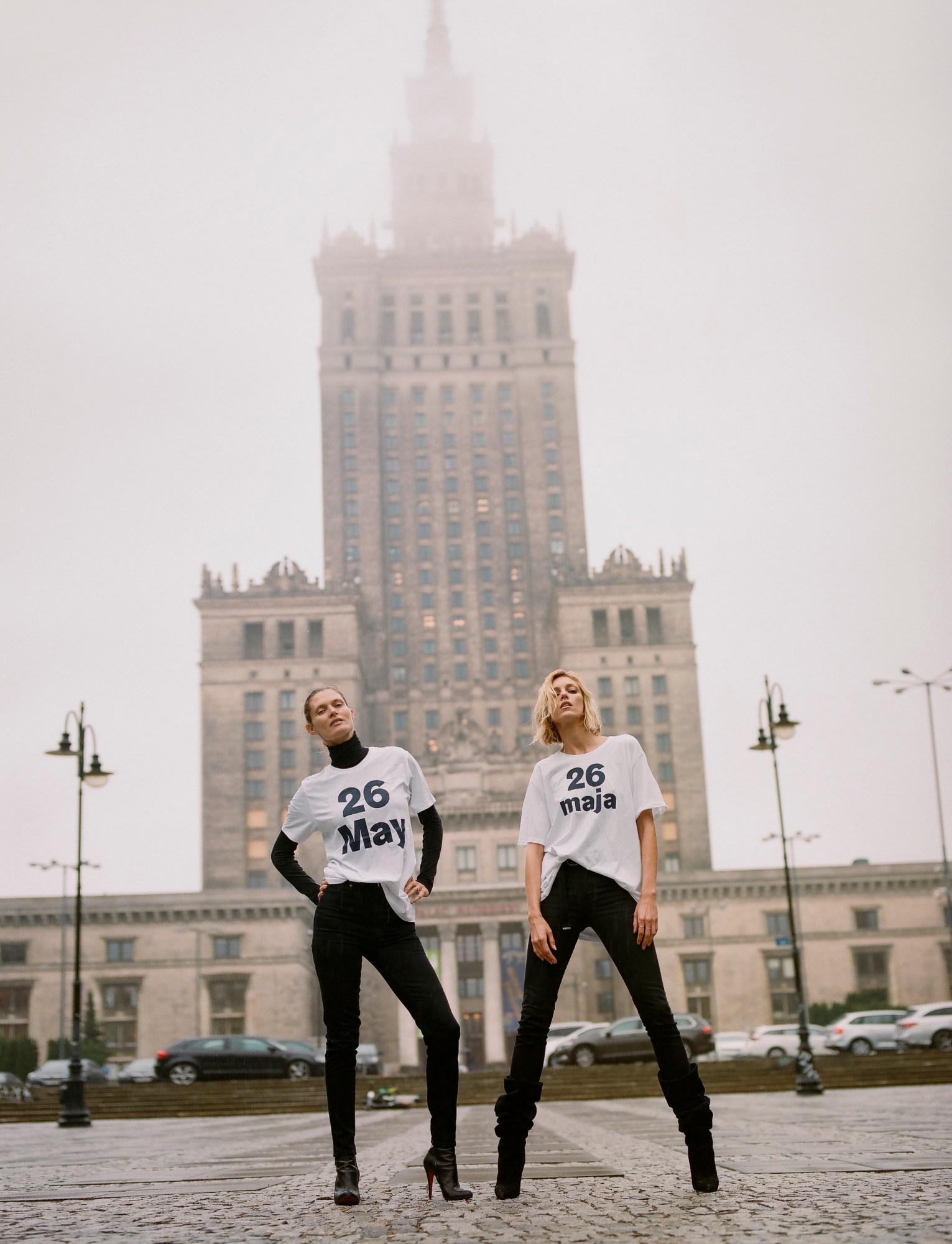 Malgosia-Bela-and-Anja-Rubik-by-Zuza-Krajewska-in-Warsaw