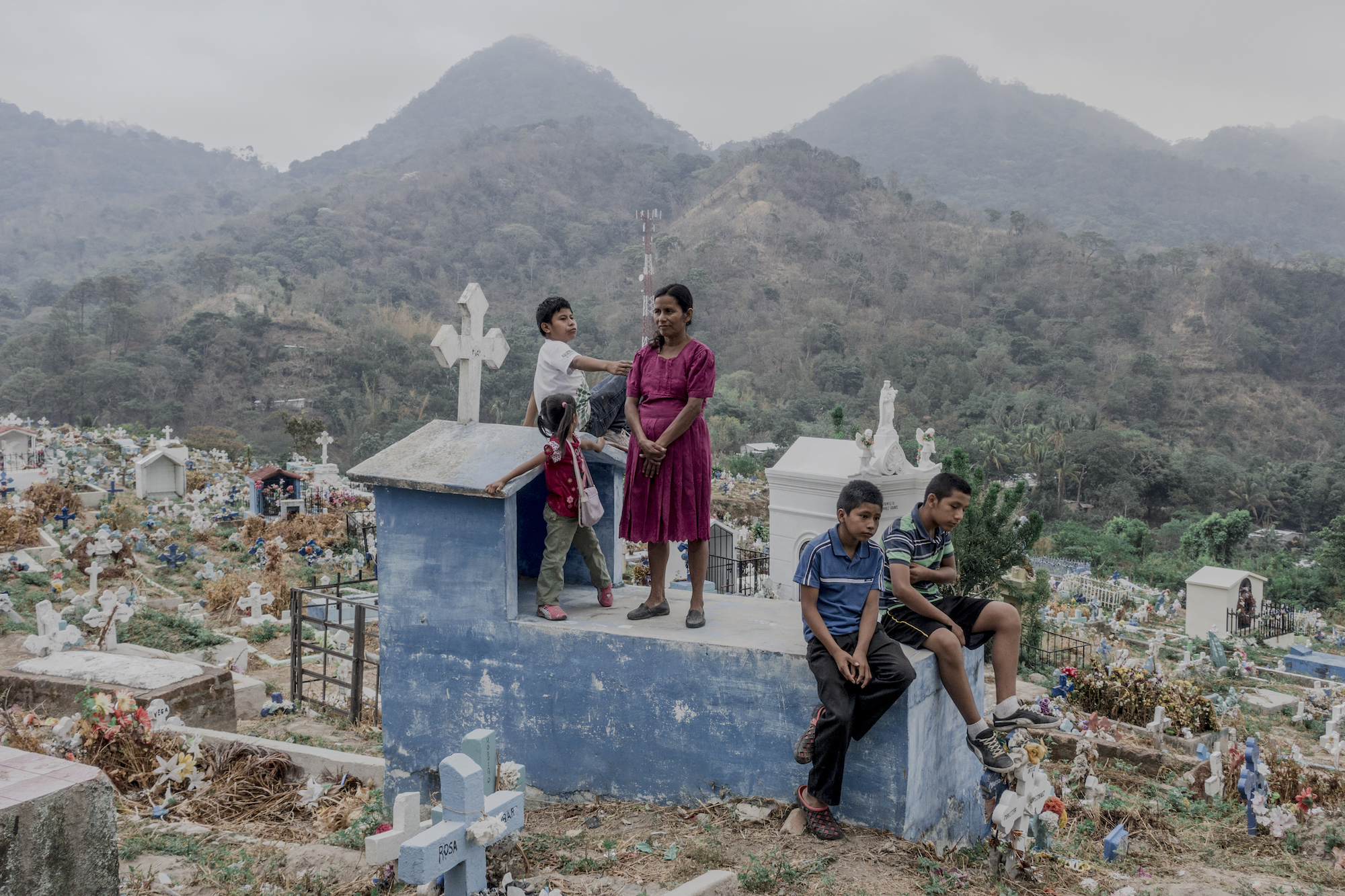 1562964118655-Relatives-and-friends-of-Sgt-Pablo-Candido-Vega-at-the-cemetery-in-Panchimalco-El-Salvador-in-April-2015-c-Fred-Ramos-1