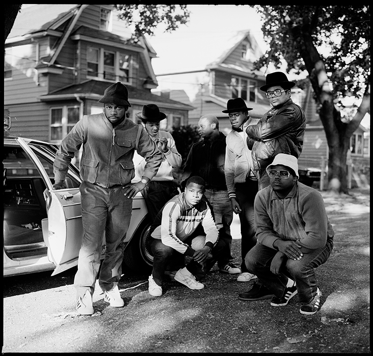 1567181232832-Run-DMC-and-POsse-1984