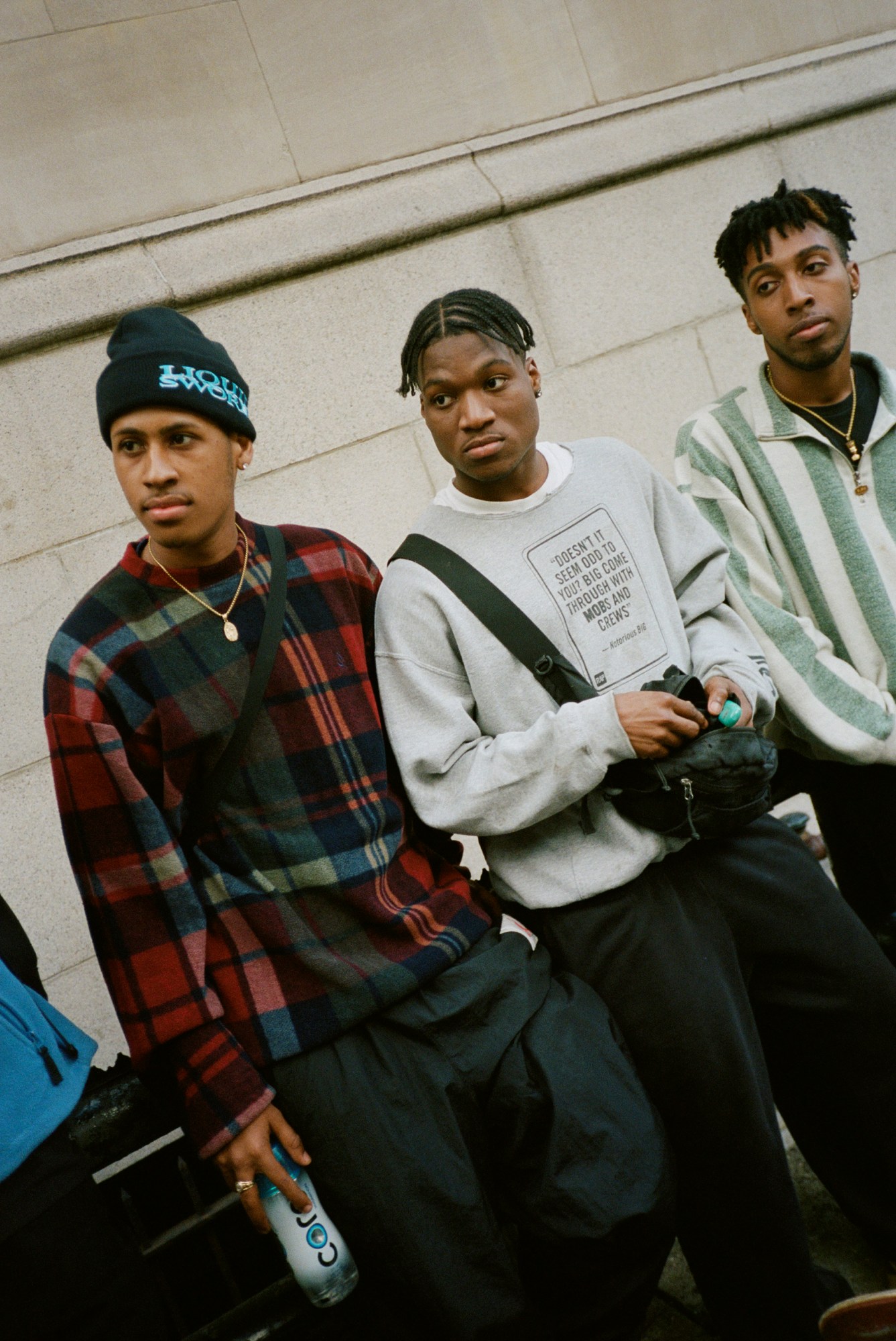 1568047289638-19_000113010021-copy