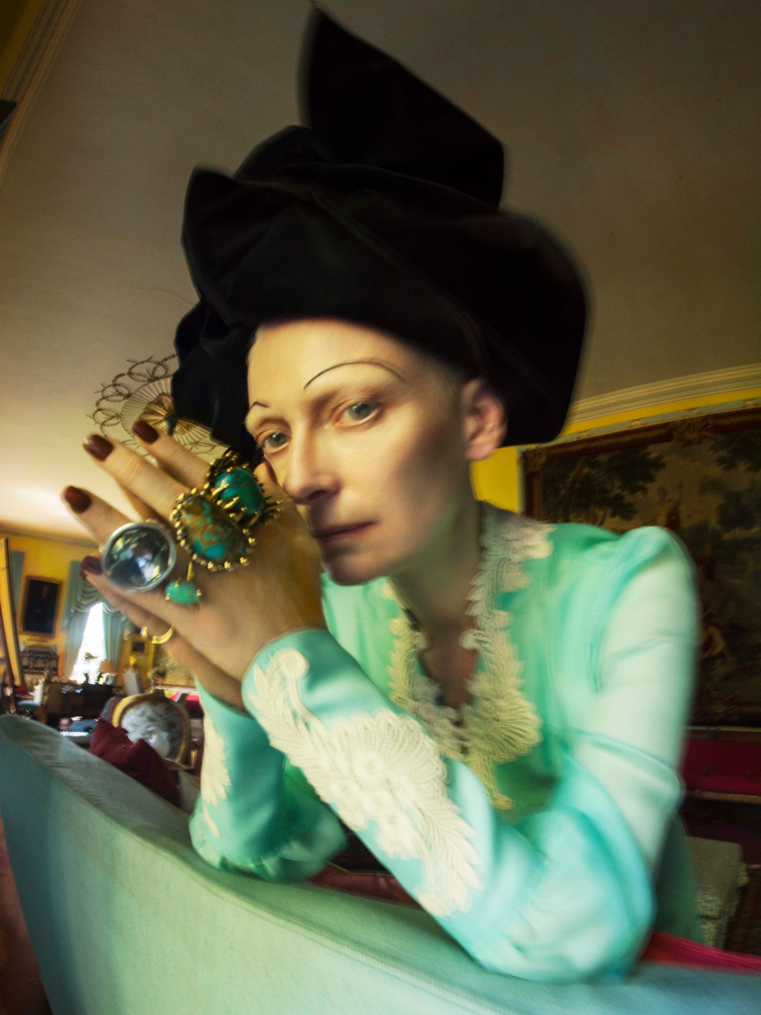 1568198692422-Tim-Walker-Tilda-Swinton-Renishaw-Hall-Derbyshire-2018-c-Tim-Walker-Studio