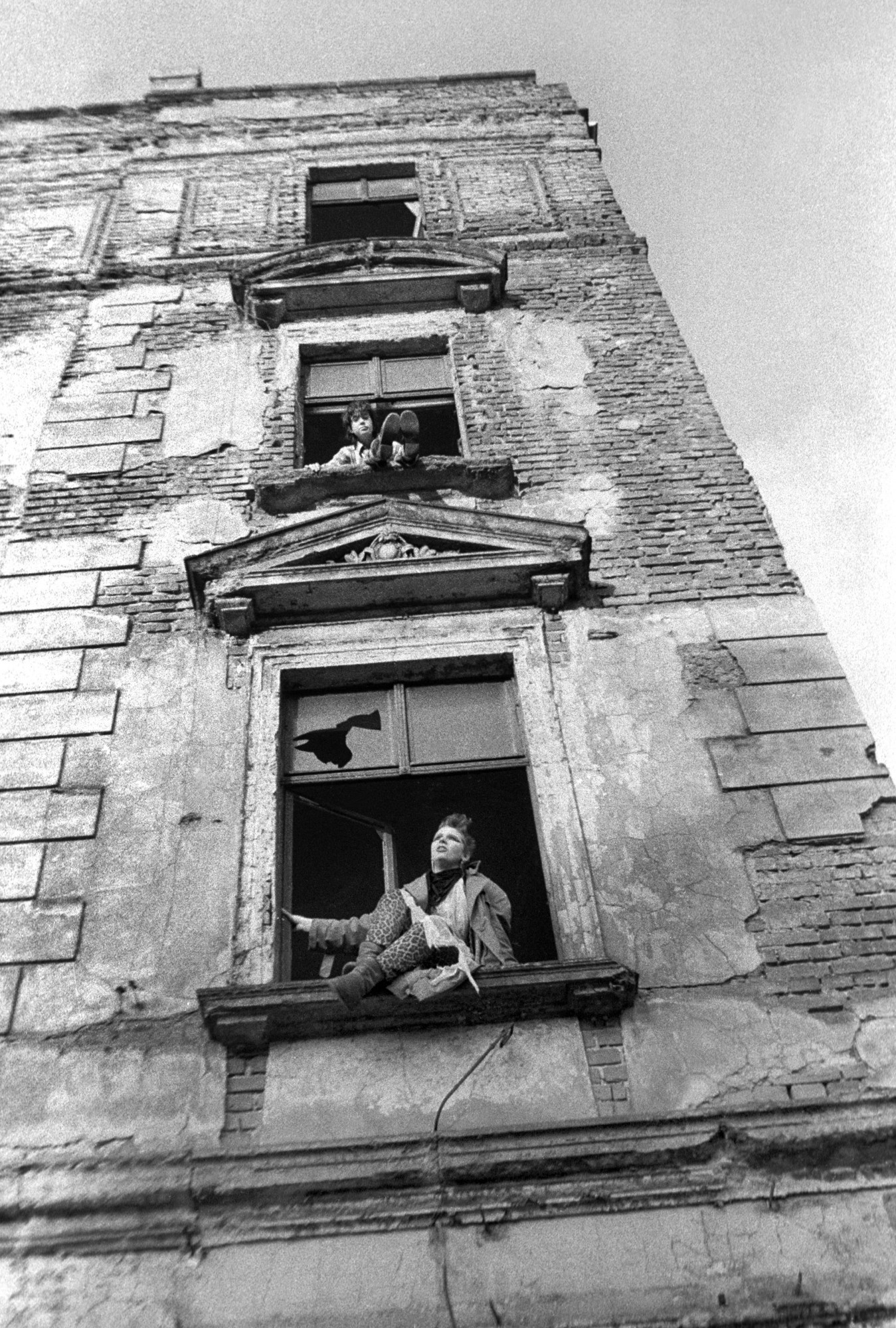 1568641530532-2019-CORP-press05