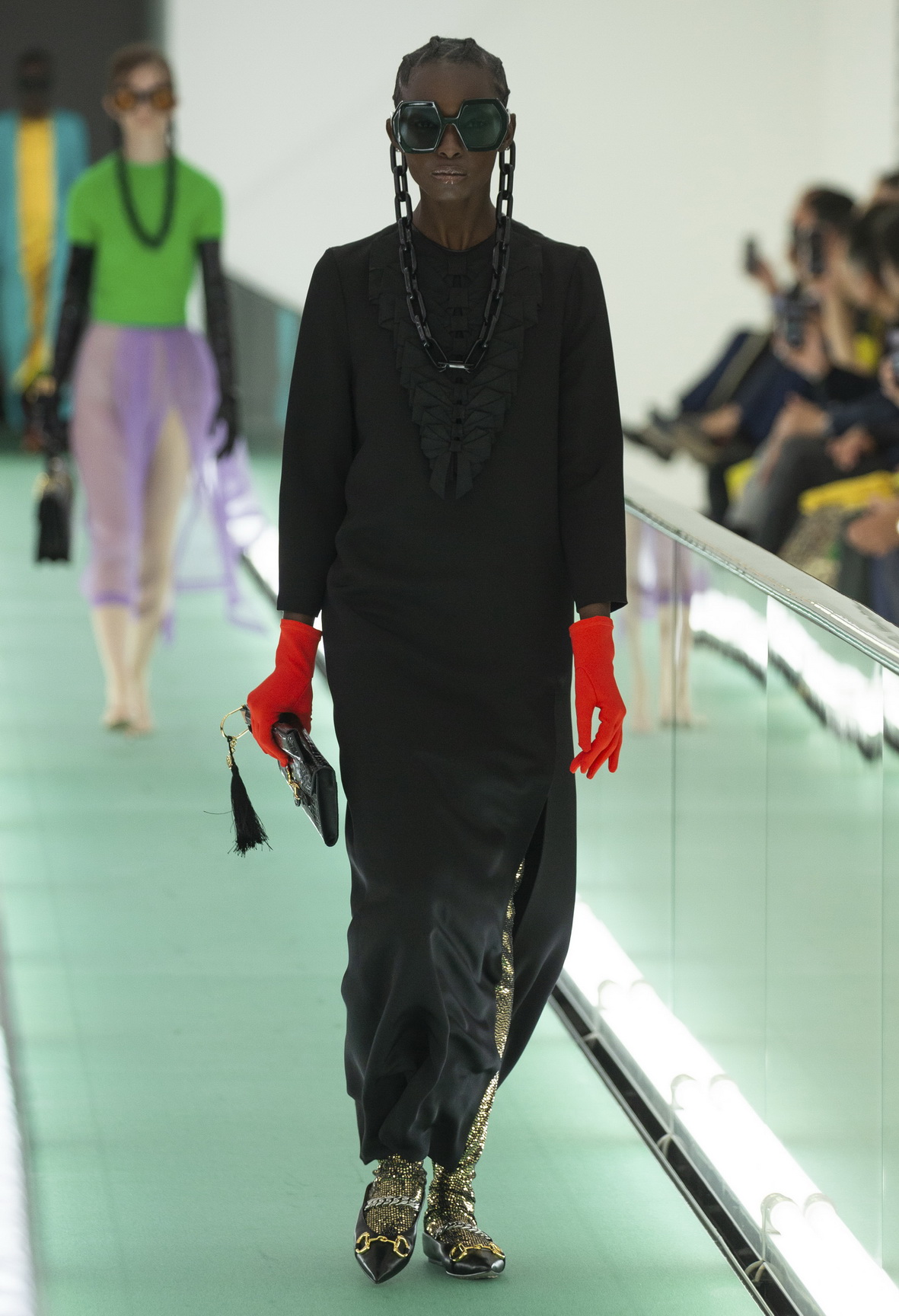 1569235454568-SS20C-Gucci-004