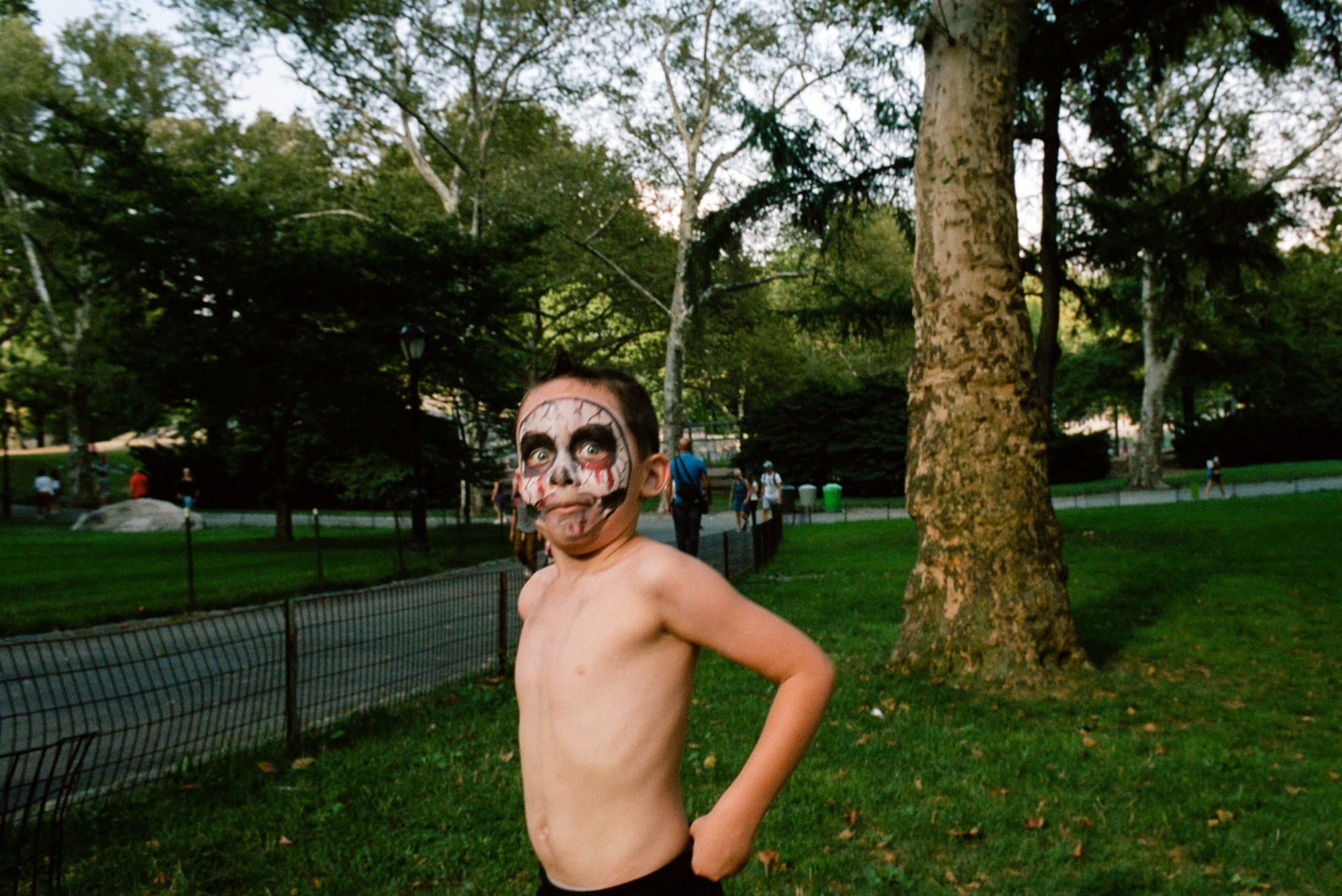 1571409351433-da-091419-116-1