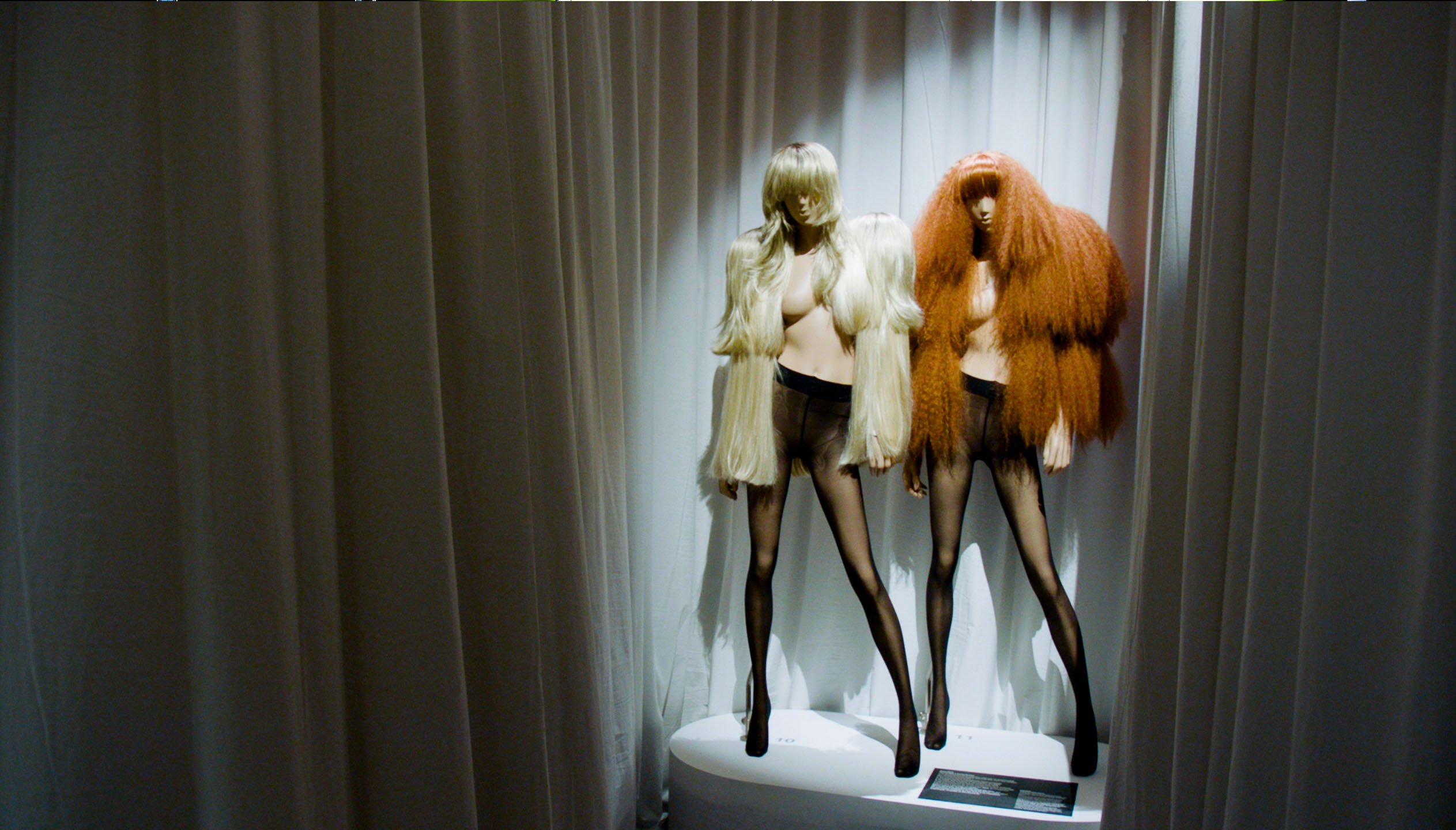 20 things you need to know about martin margiela