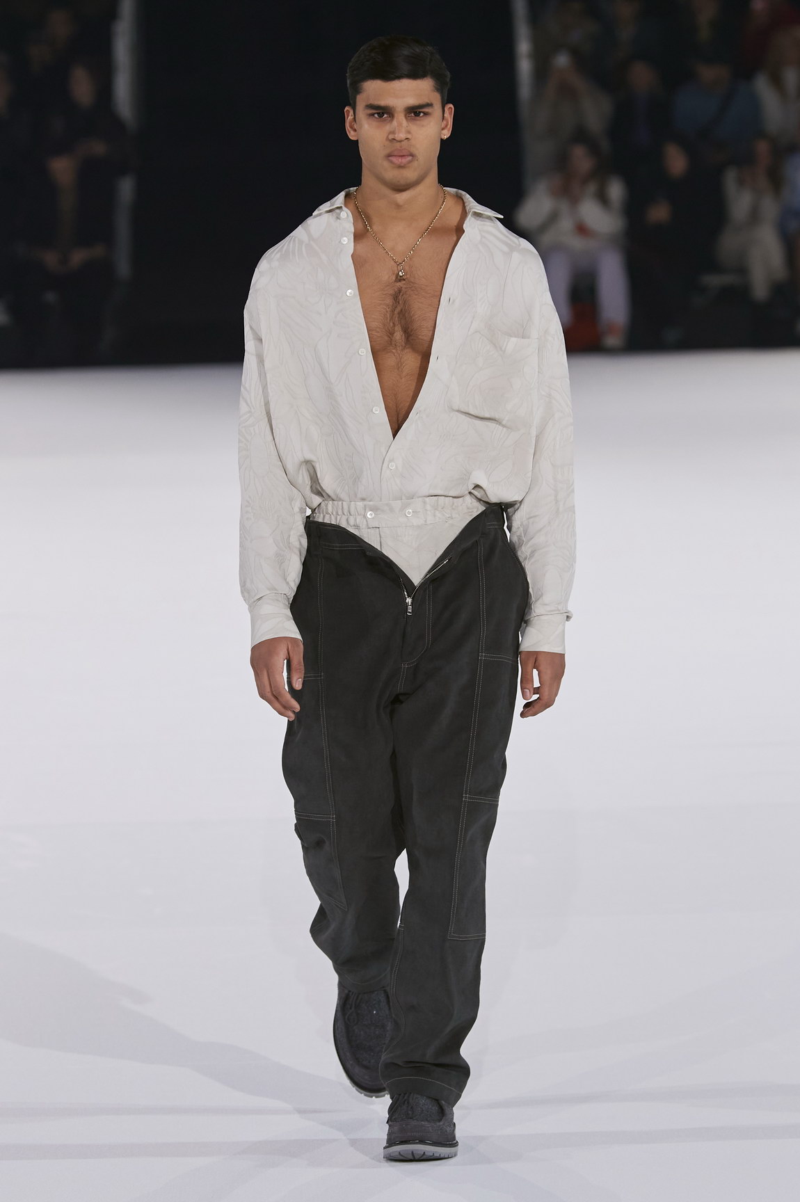 1579432218953-AW20M-Jacquemus-007