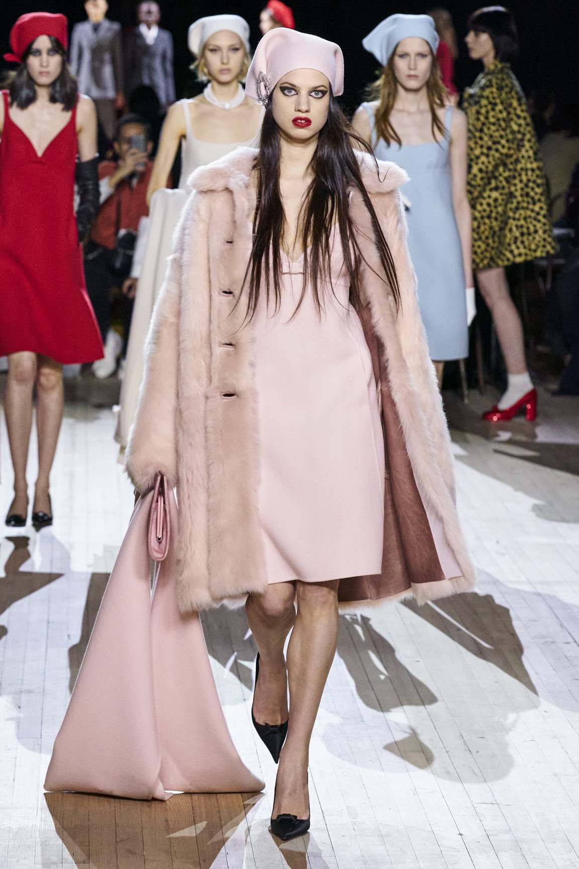 1581598841516-AW20C-MJacobs-025