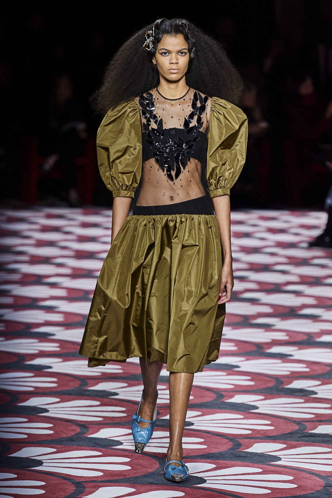 1583320017159-AW20C-MMiu-058