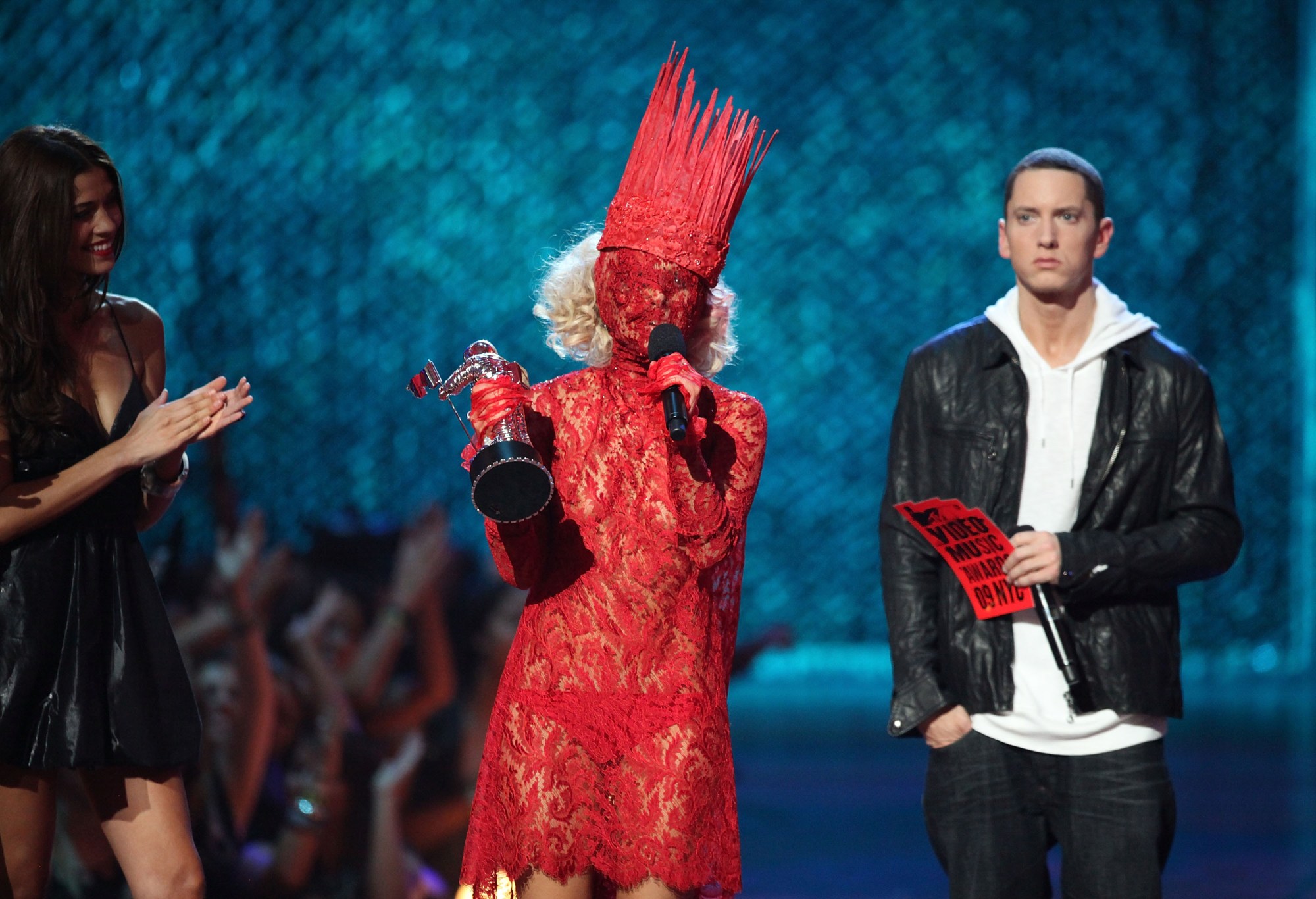 2009 lady gaga vma alexander mcqueen