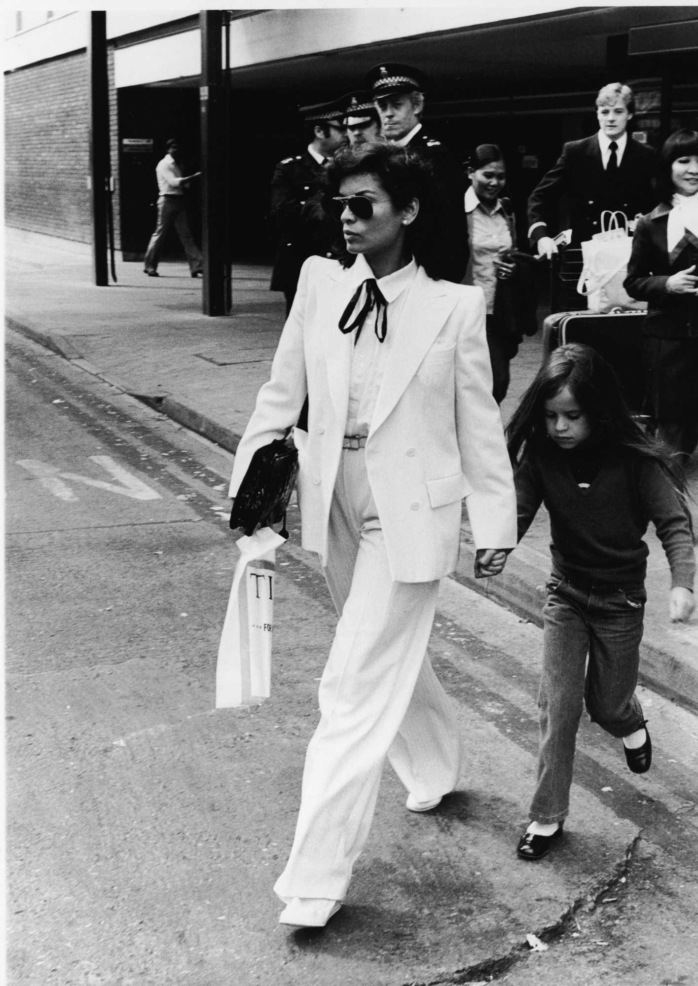 bianca-jagger-and-jade-jagger-in-london