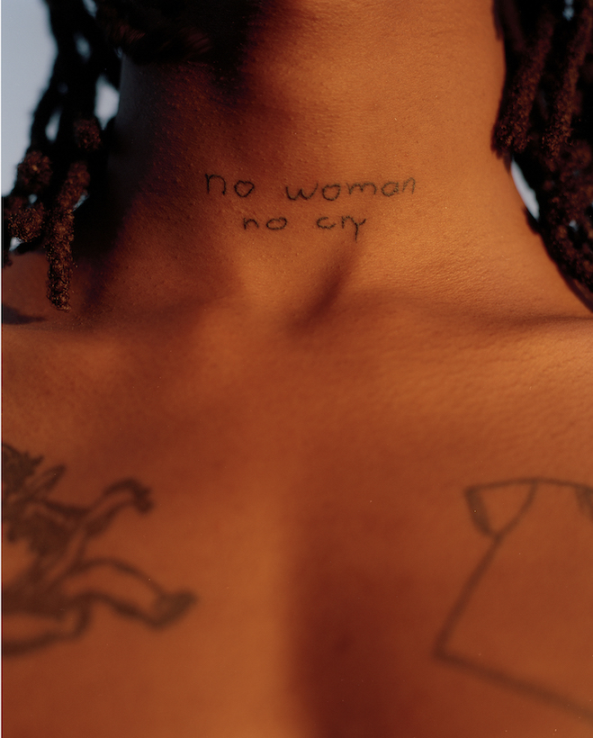 photo of woman's neck