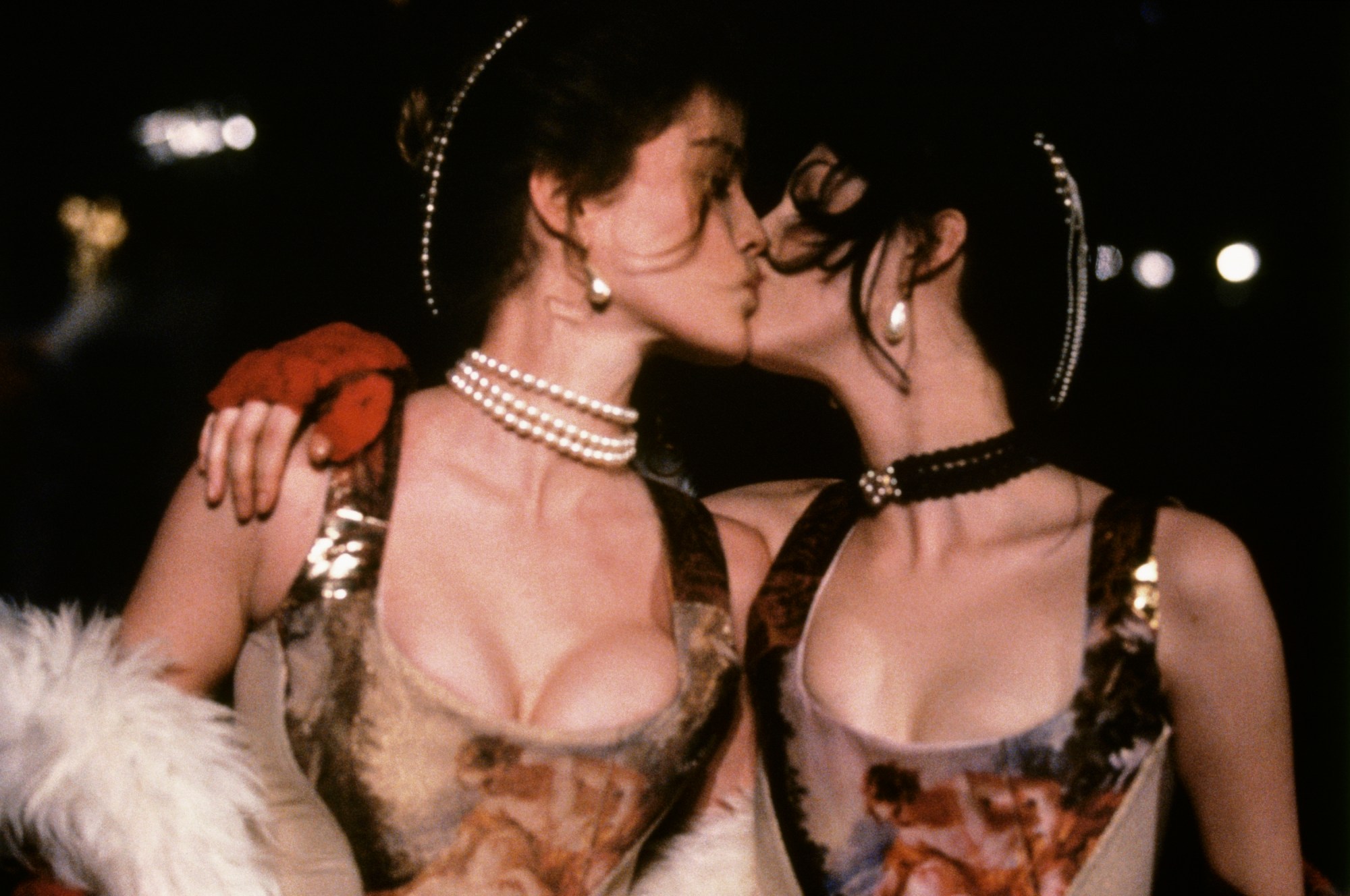 vivienne-westwood-corsets-on-the-runway