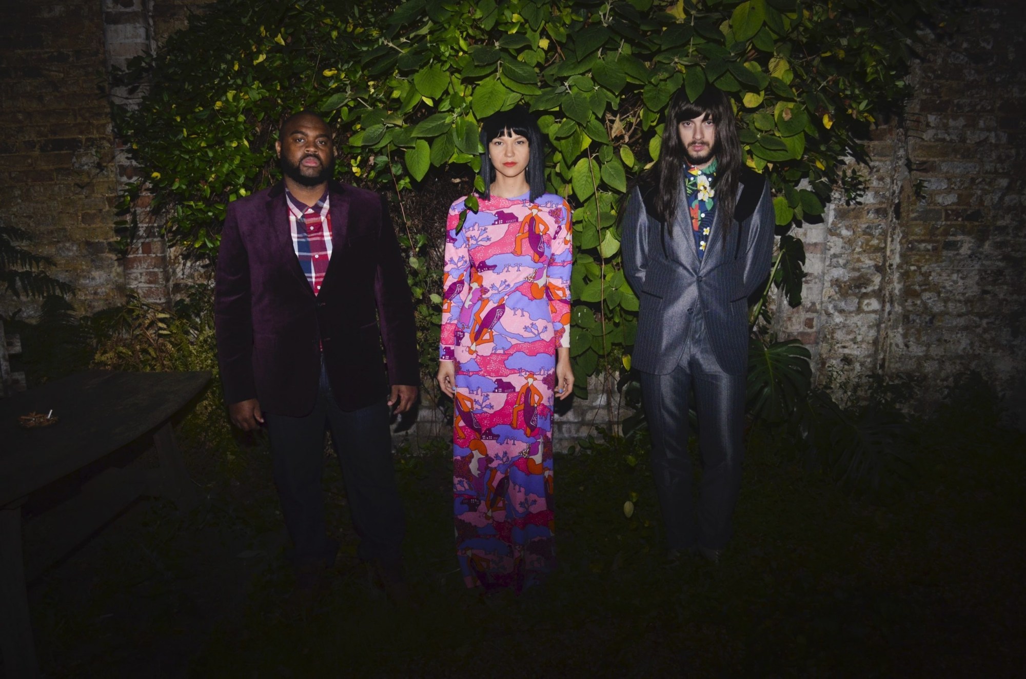 Khruangbin-band