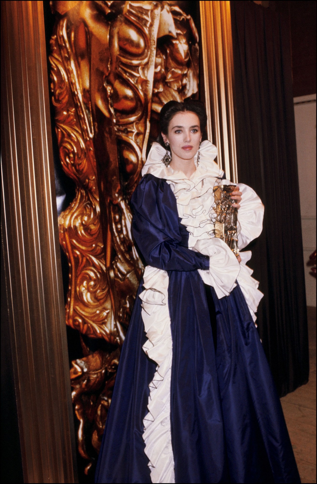 isabelle-adjani-iconic-outfits