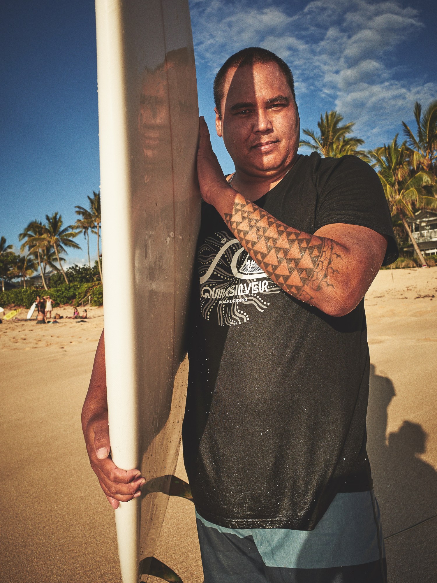 surfers-in-hawaii-photographed-by-gray-sorrenti-and-evan-mock