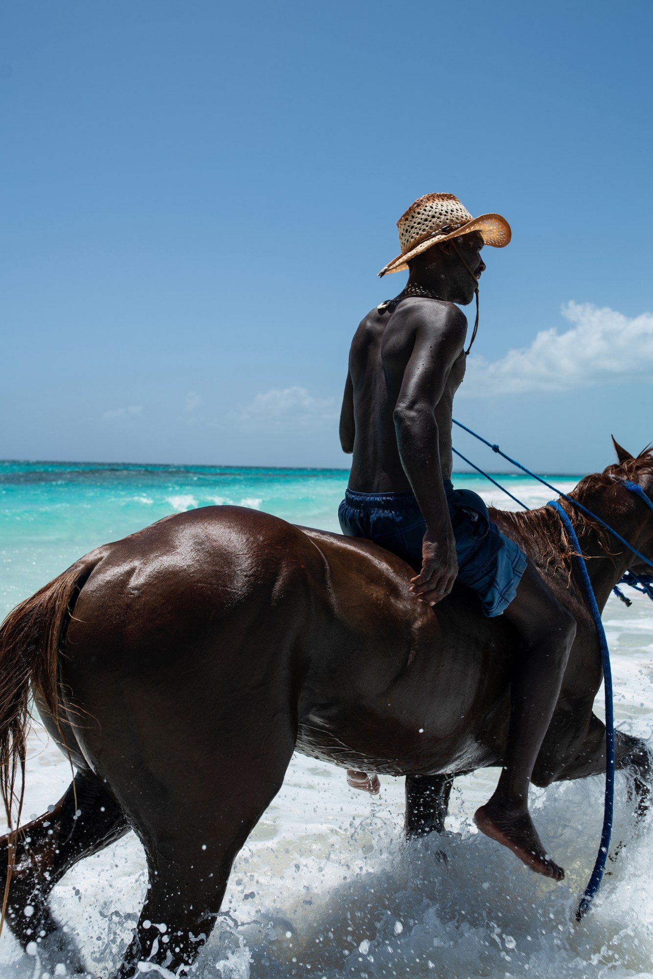 Portraits-in-the-bahamas-by-Melissa-Alcena