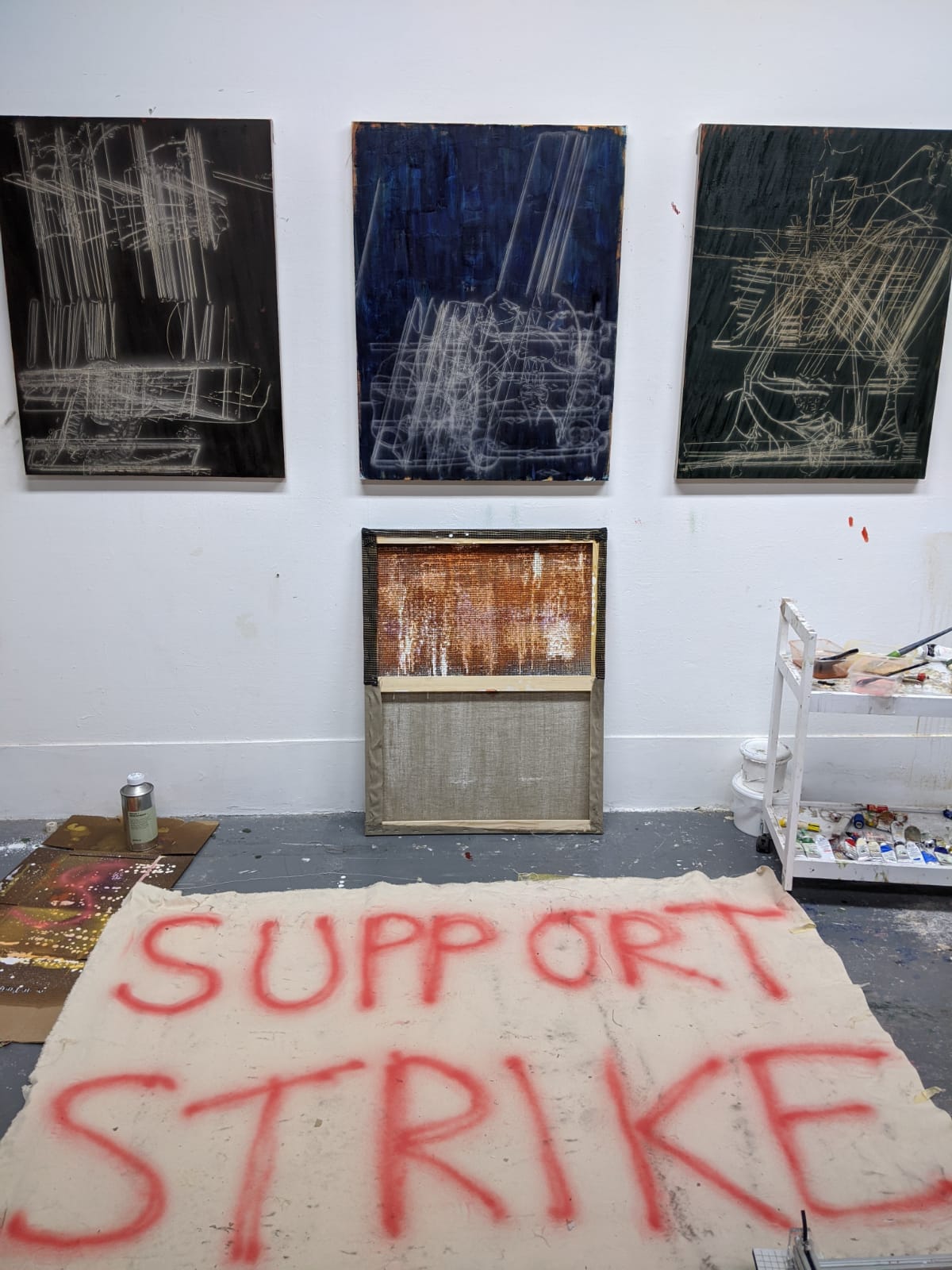 strike banner in gallery