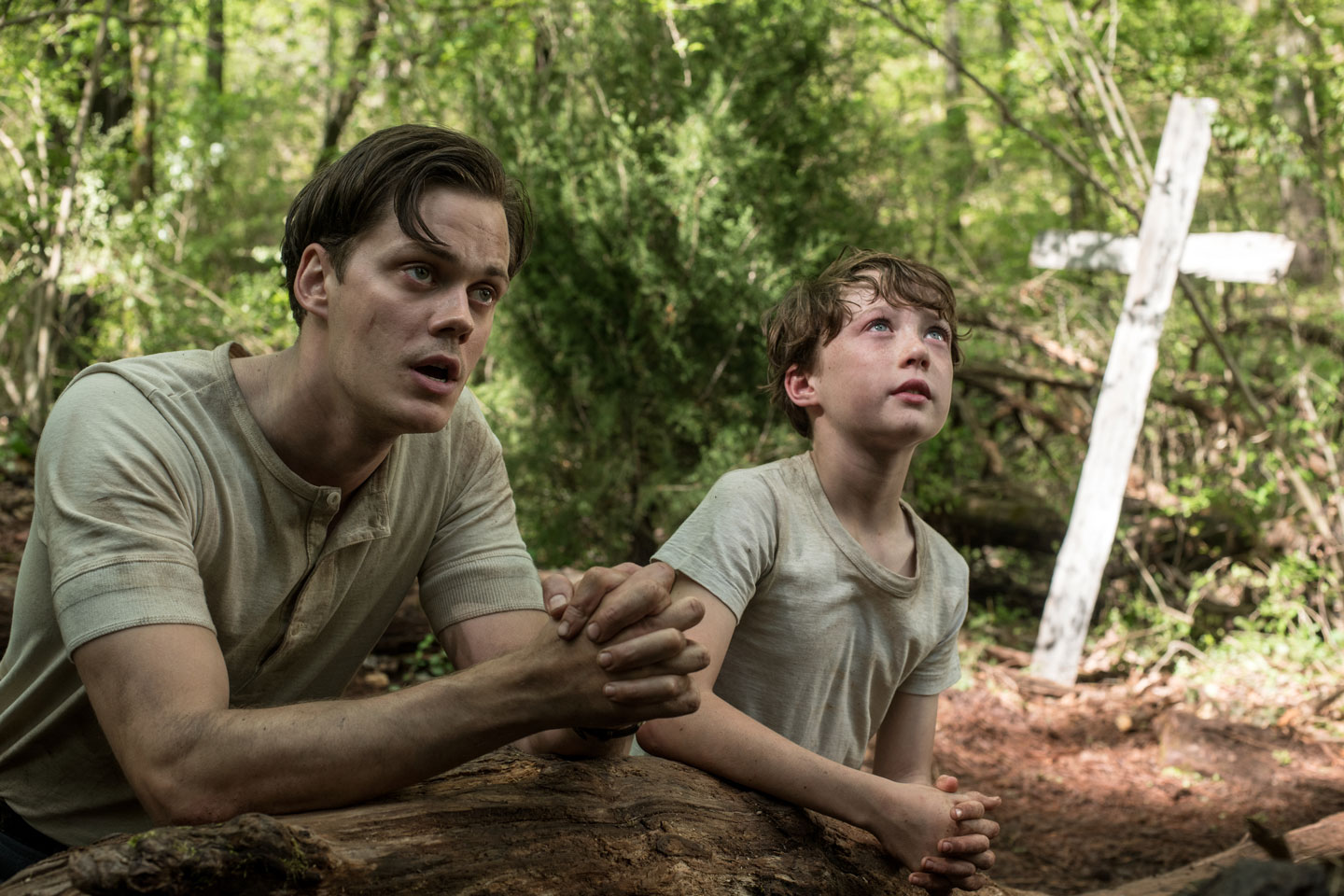 Bill Skarsgard still from The Devil All The Time