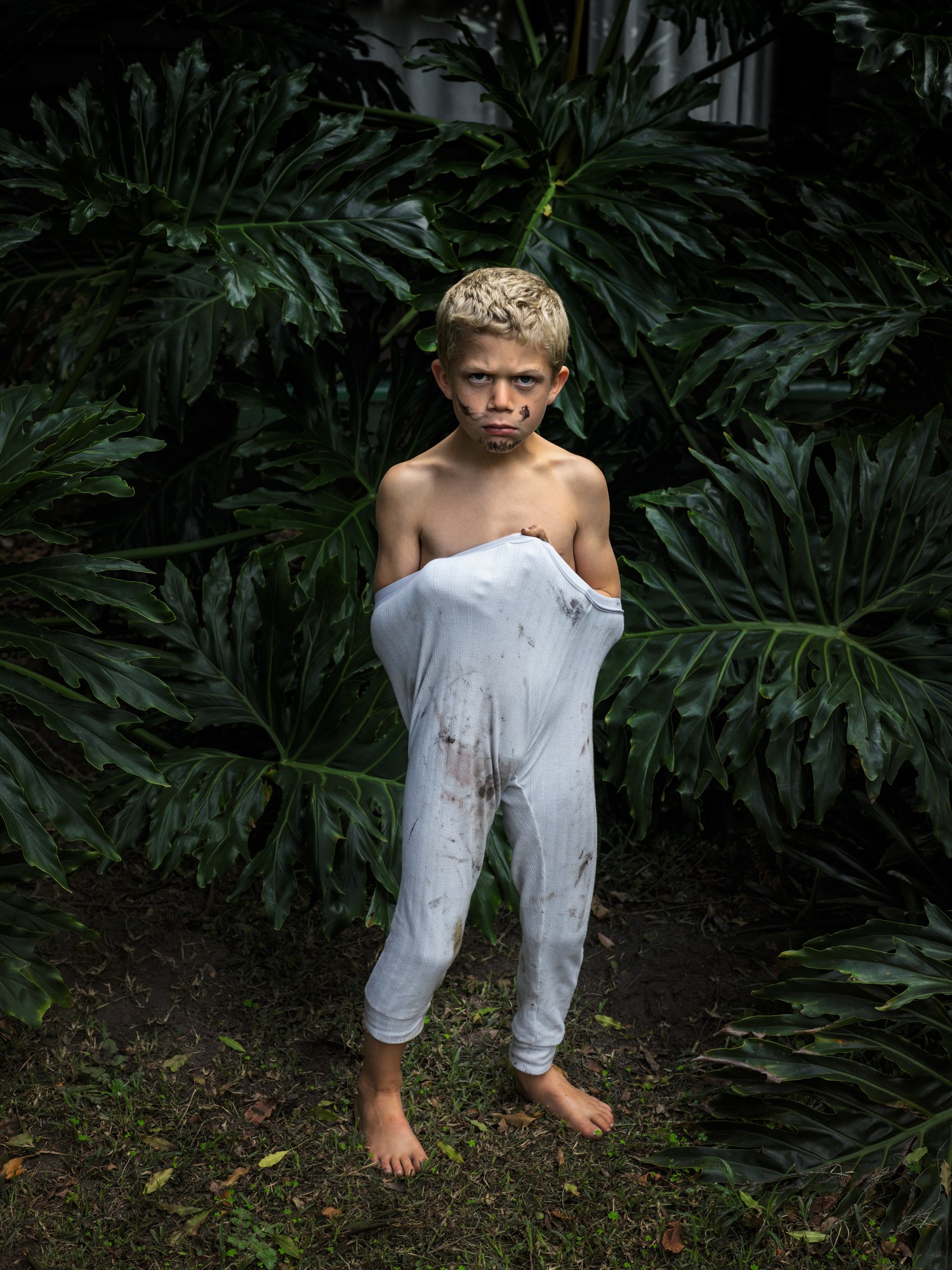 pieter hugo photographs his children in lockdown