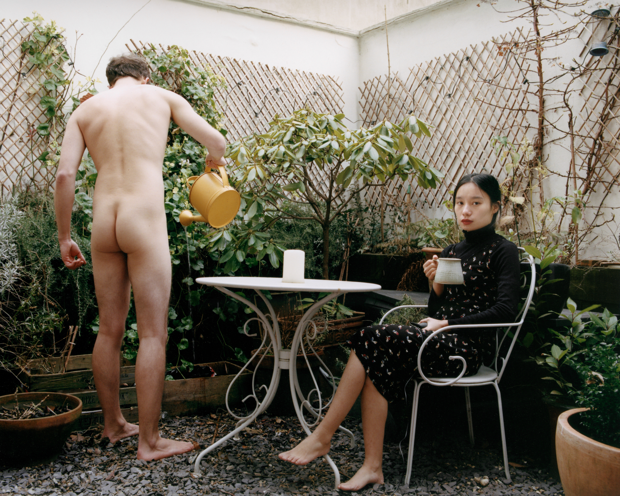 yushi-li-photographs-of-naked-men