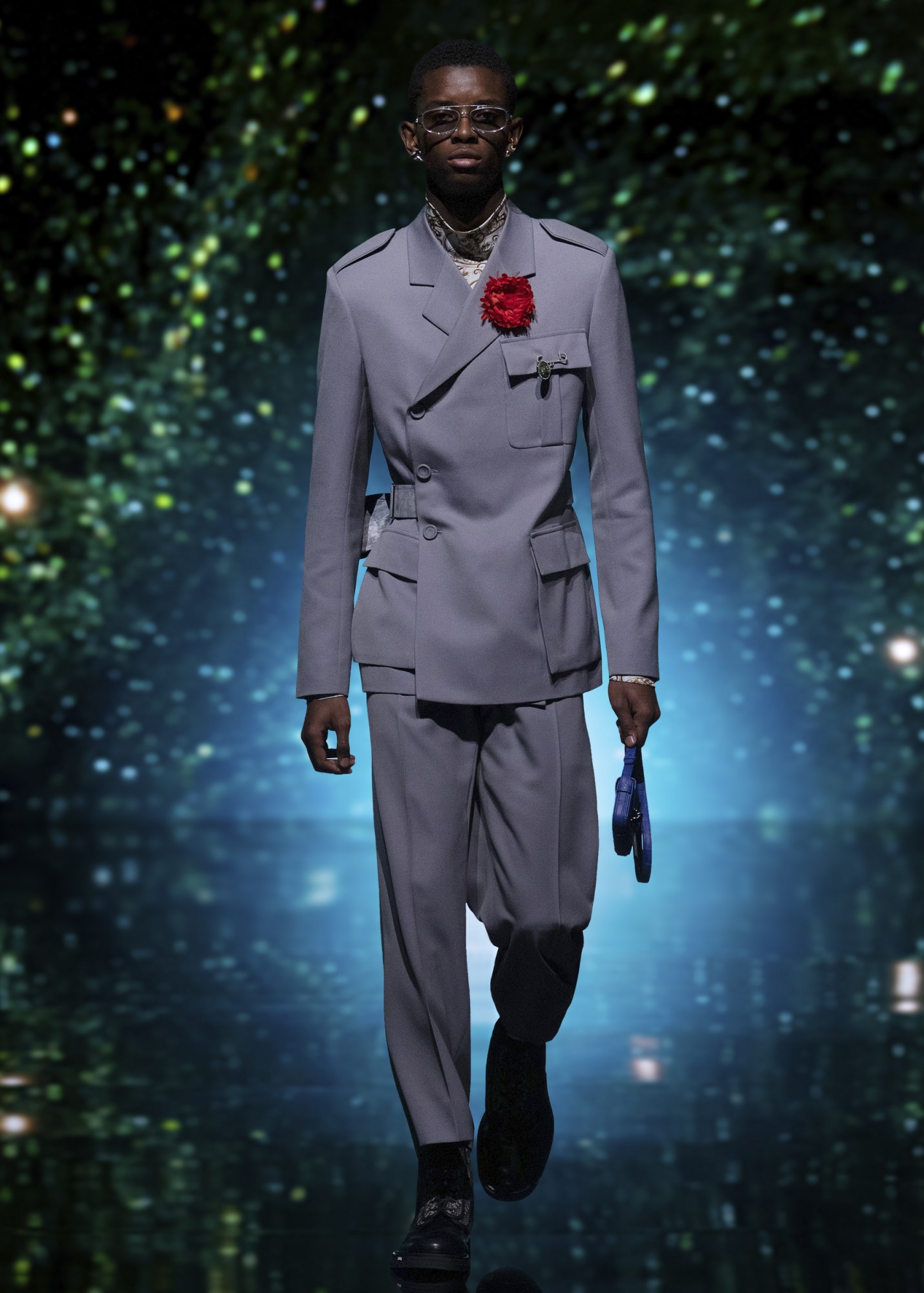 A model wearing Dior Men's Fall 2021 collection