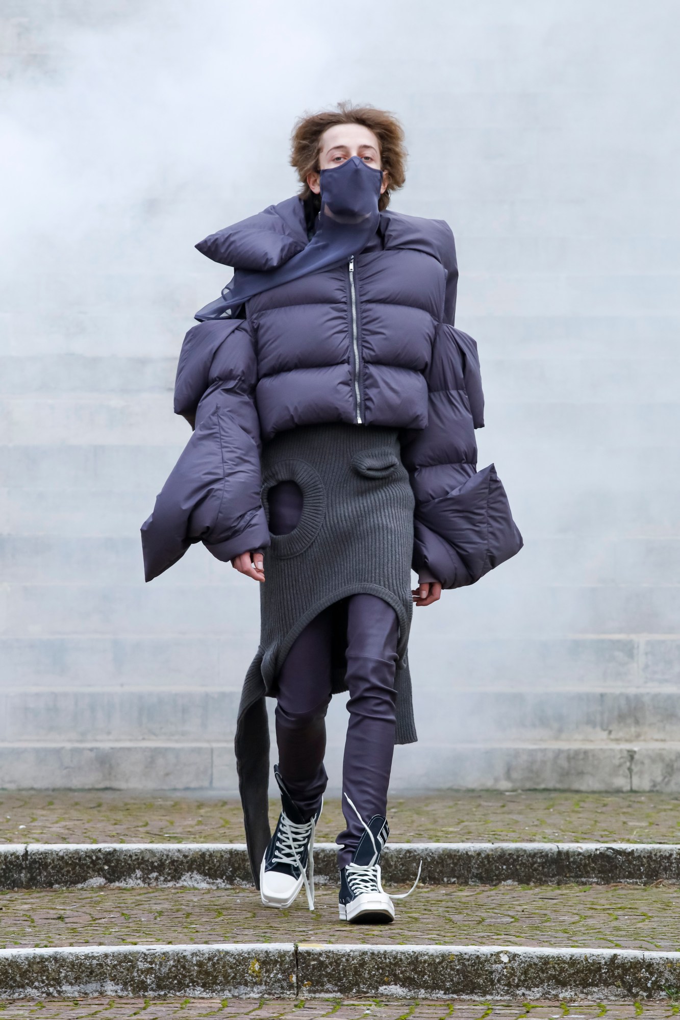 RICK OWENS MFW21 LOOK 18.jpg