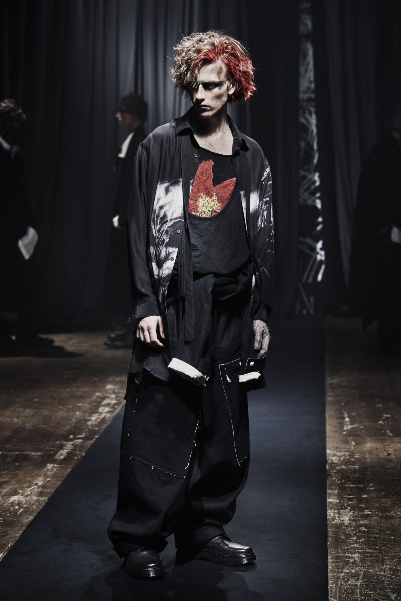 Yohji Yamamoto POUR HOMME AW21 - Look 18 - Copyright TAKAY.jpg