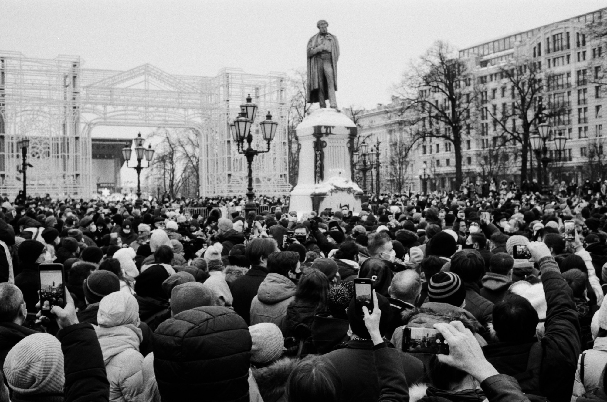 protests in moscow for alexei navalny by gosha bergal