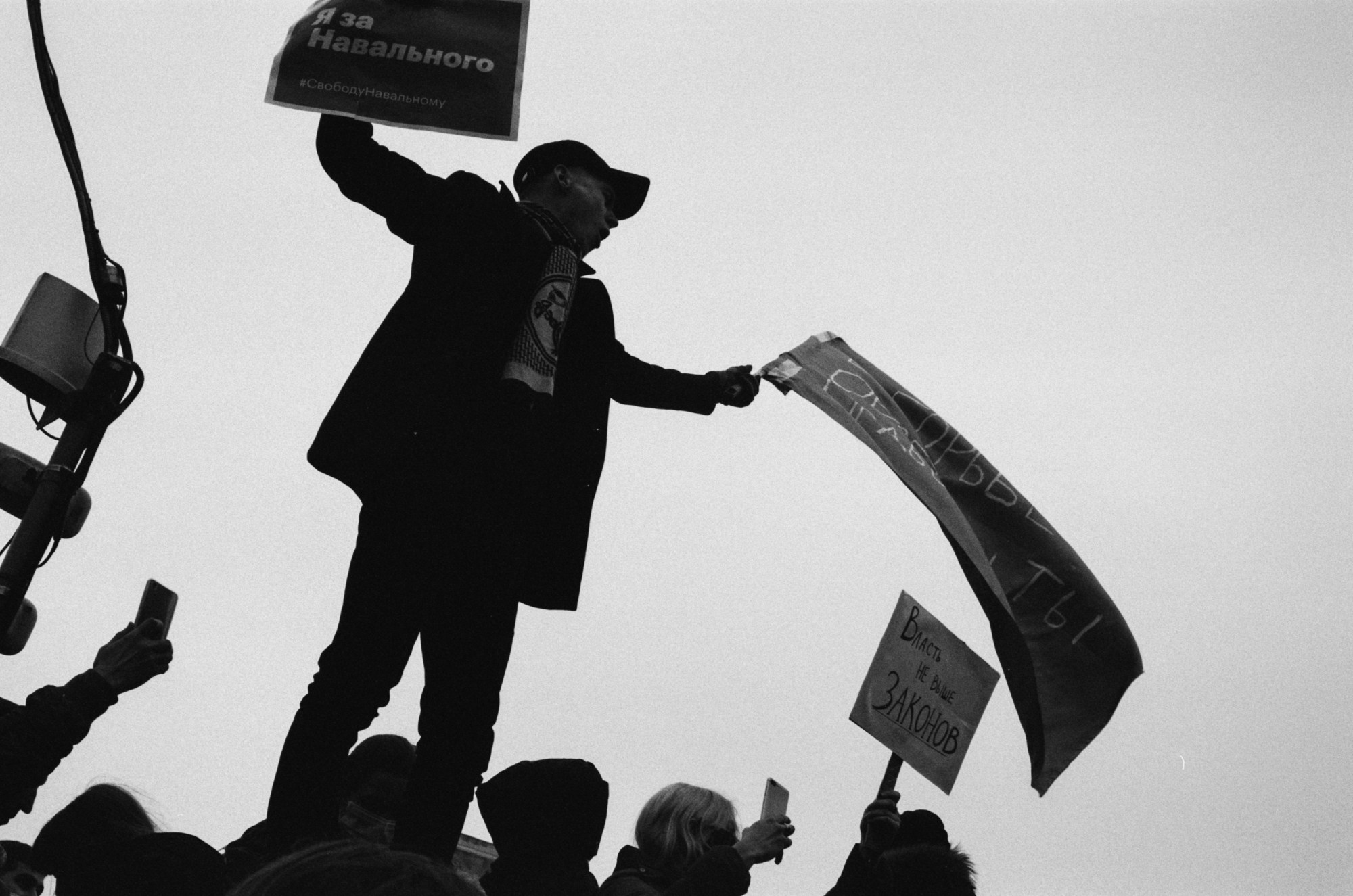 protests in moscow for alexei navalny by gosha bergal