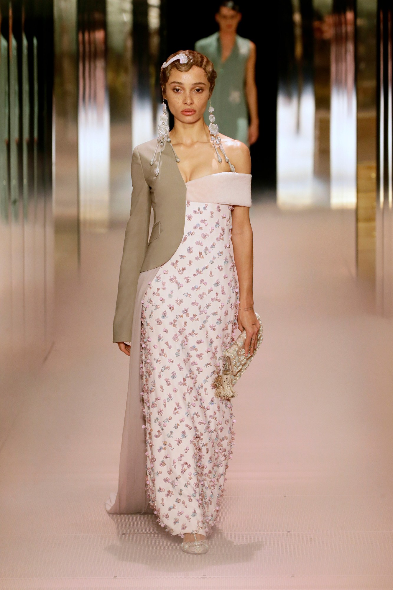 00011-Fendi-Couture-Spring-21.jpg