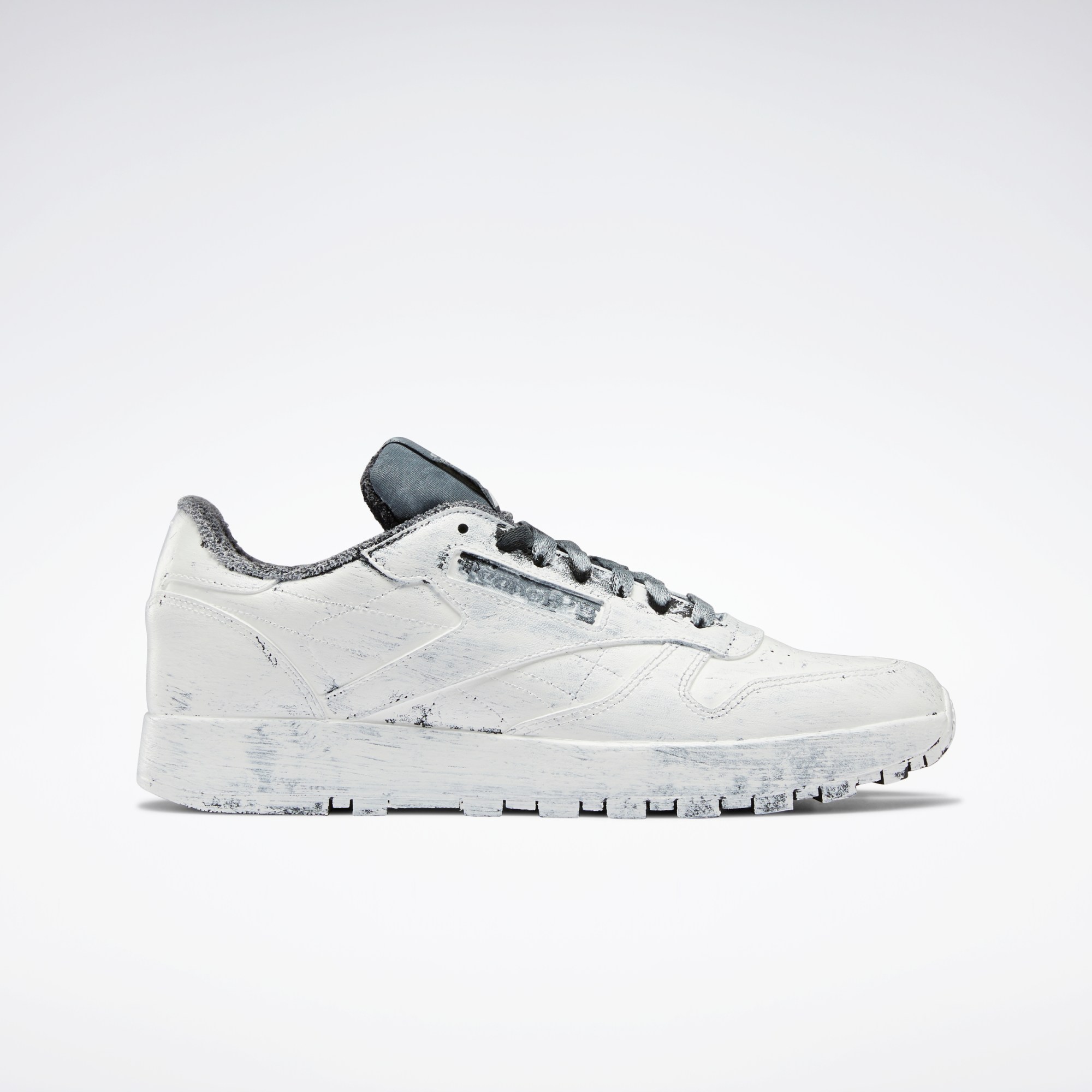 Reebok x Maison Margiela Classic Leather Tabi Bianchetto