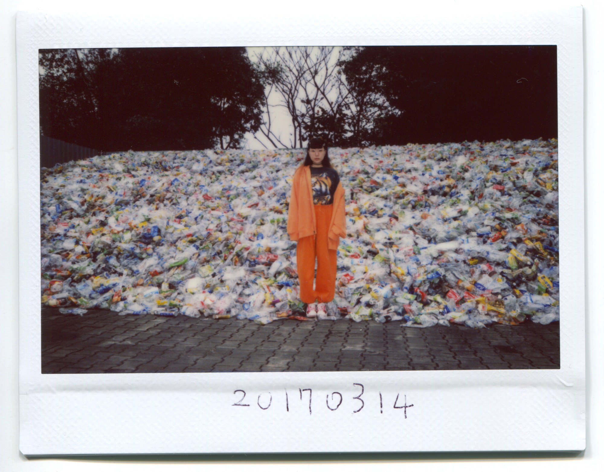 pin-chun-kuo-polaroid-each-day-taiwan