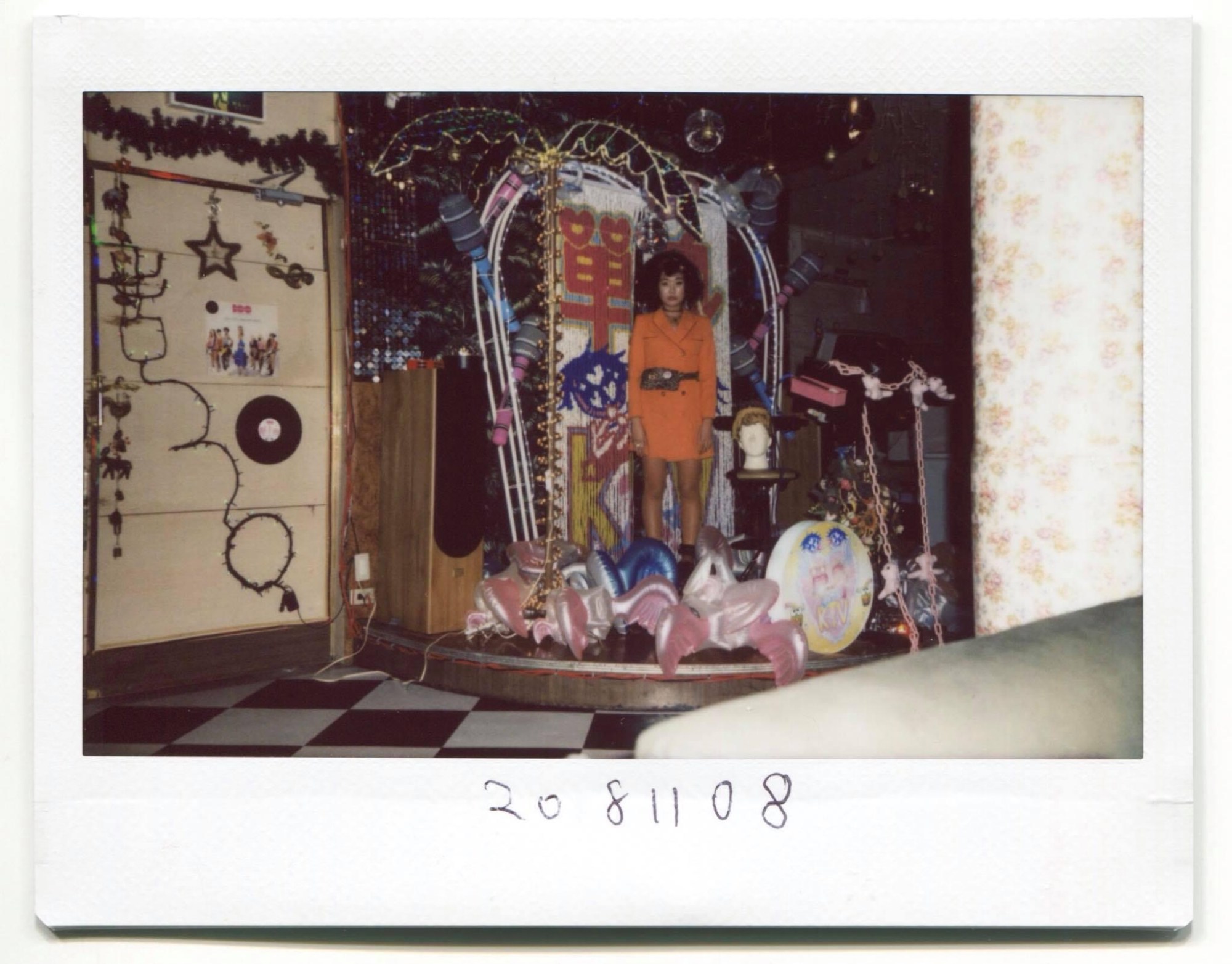 pin-chun-kuo-polaroid-each-day-taiwan