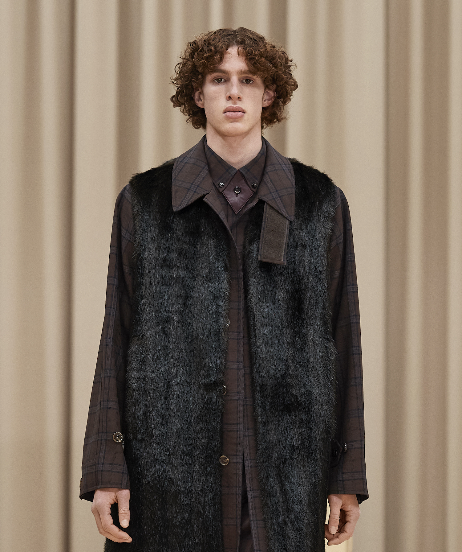 Burberry Autumn_Winter 2021 Menswear Presentation Collection - Look 3 - Ruben.jpg