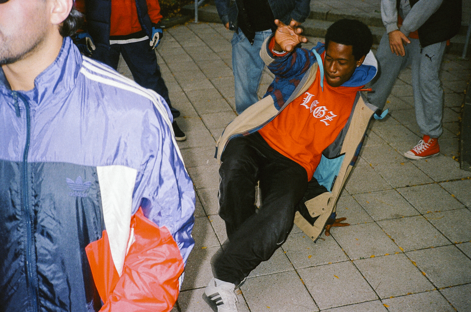 photos of breakdancers by Frankie Perez