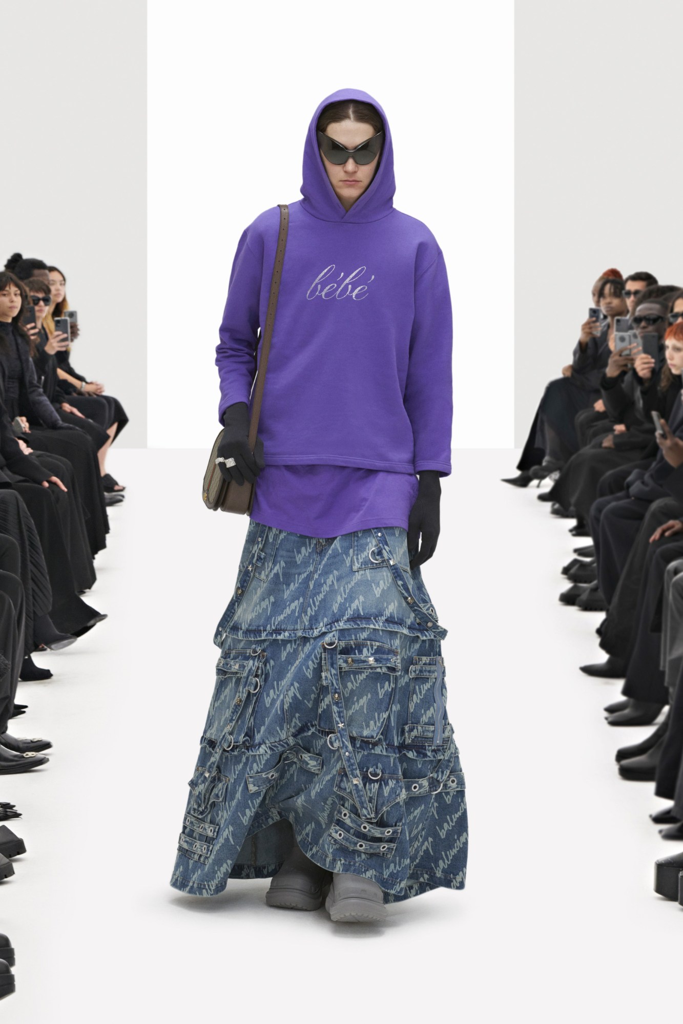 00030-Balenciaga-Spring-2022-RTW.jpeg