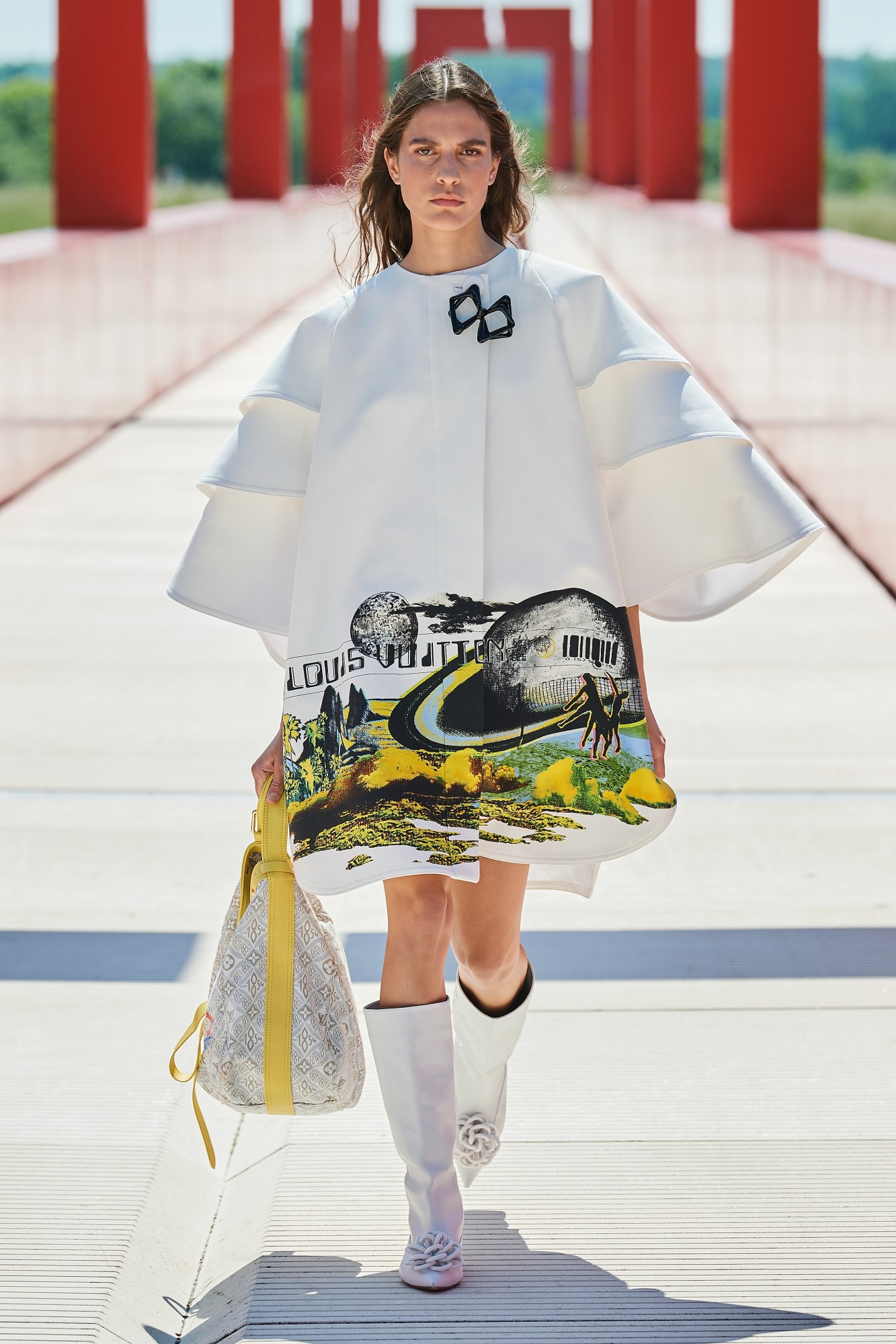 00007-Louis-Vuitton-Resort-2022-credit-Filippo-Fior.jpeg