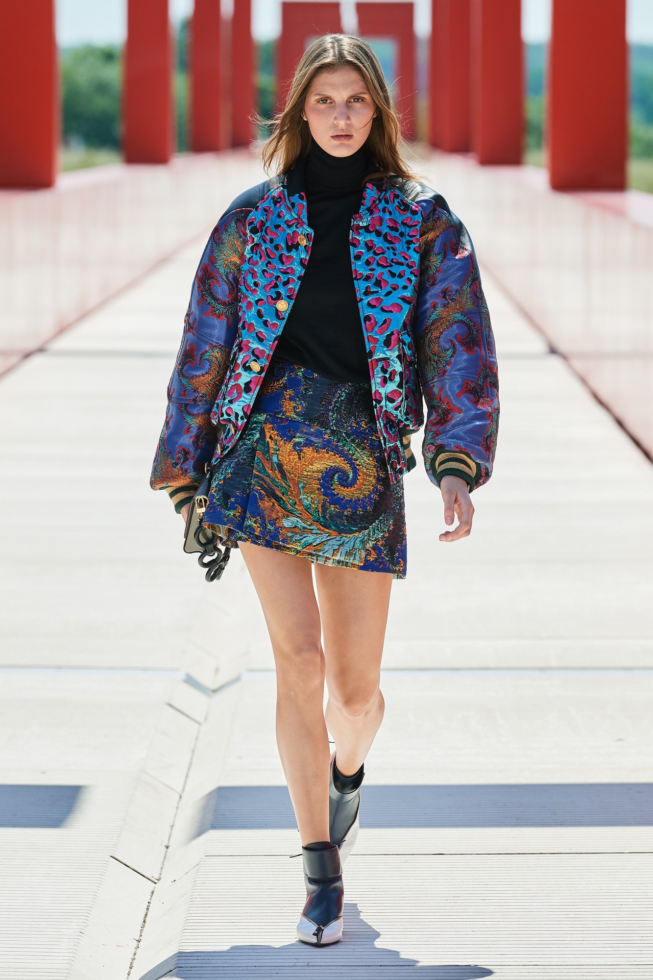 00017-Louis-Vuitton-Resort-2022-credit-Filippo-Fior.jpeg