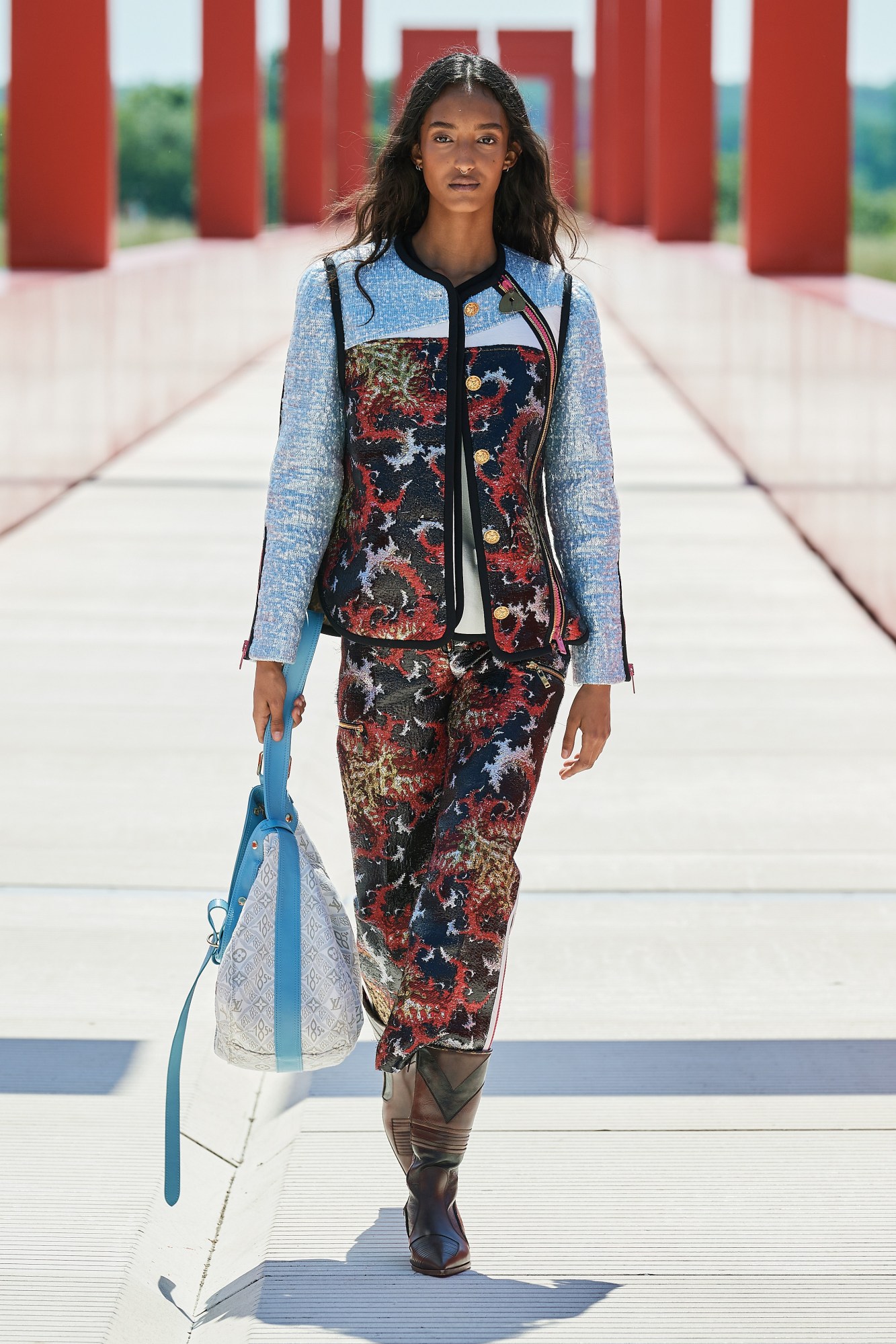 00018-Louis-Vuitton-Resort-2022-credit-Filippo-Fior.jpeg