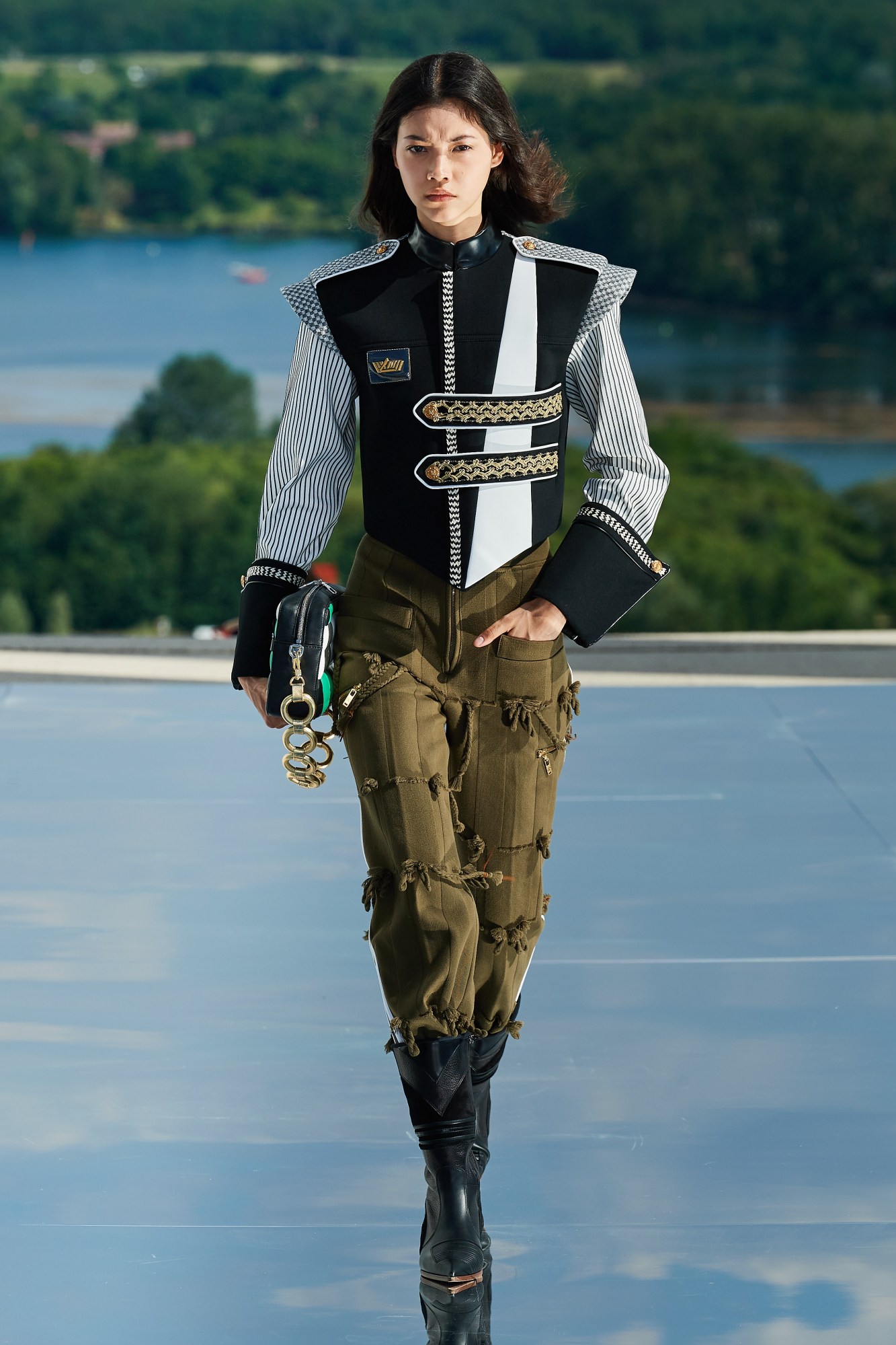 00028-Louis-Vuitton-Resort-2022-credit-Filippo-Fior.jpeg