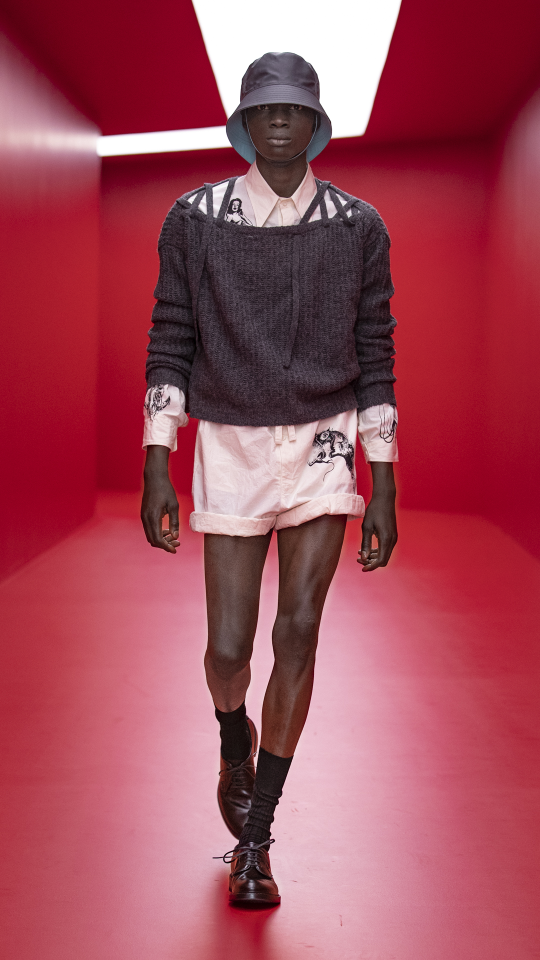 019_Prada Uomo SS22.jpg